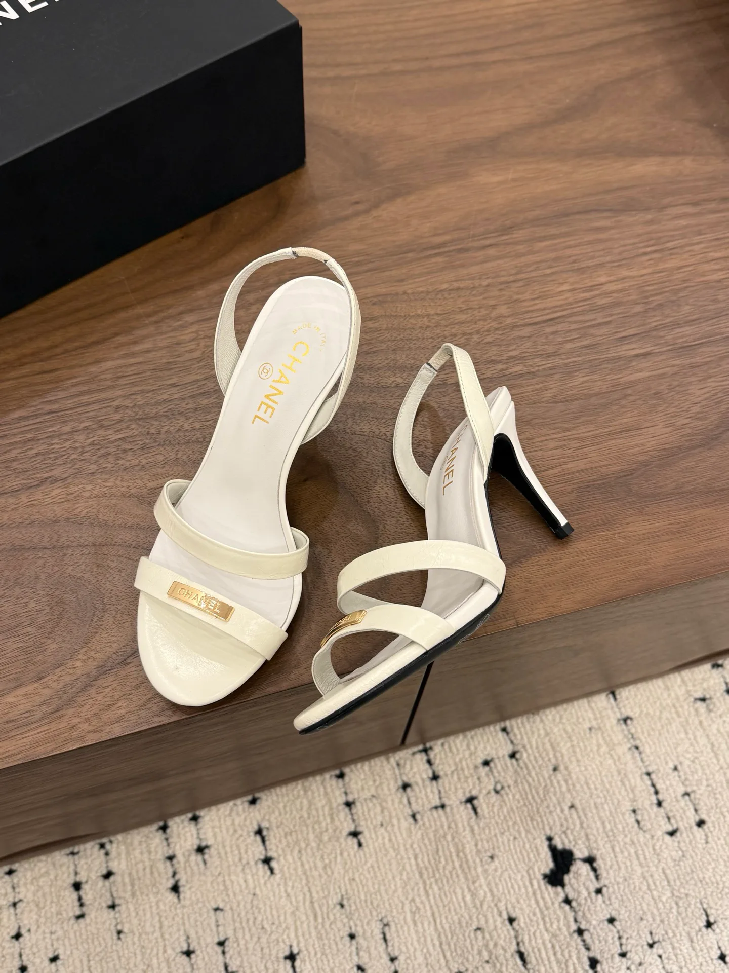 Туфли Женские Chanel 11516368