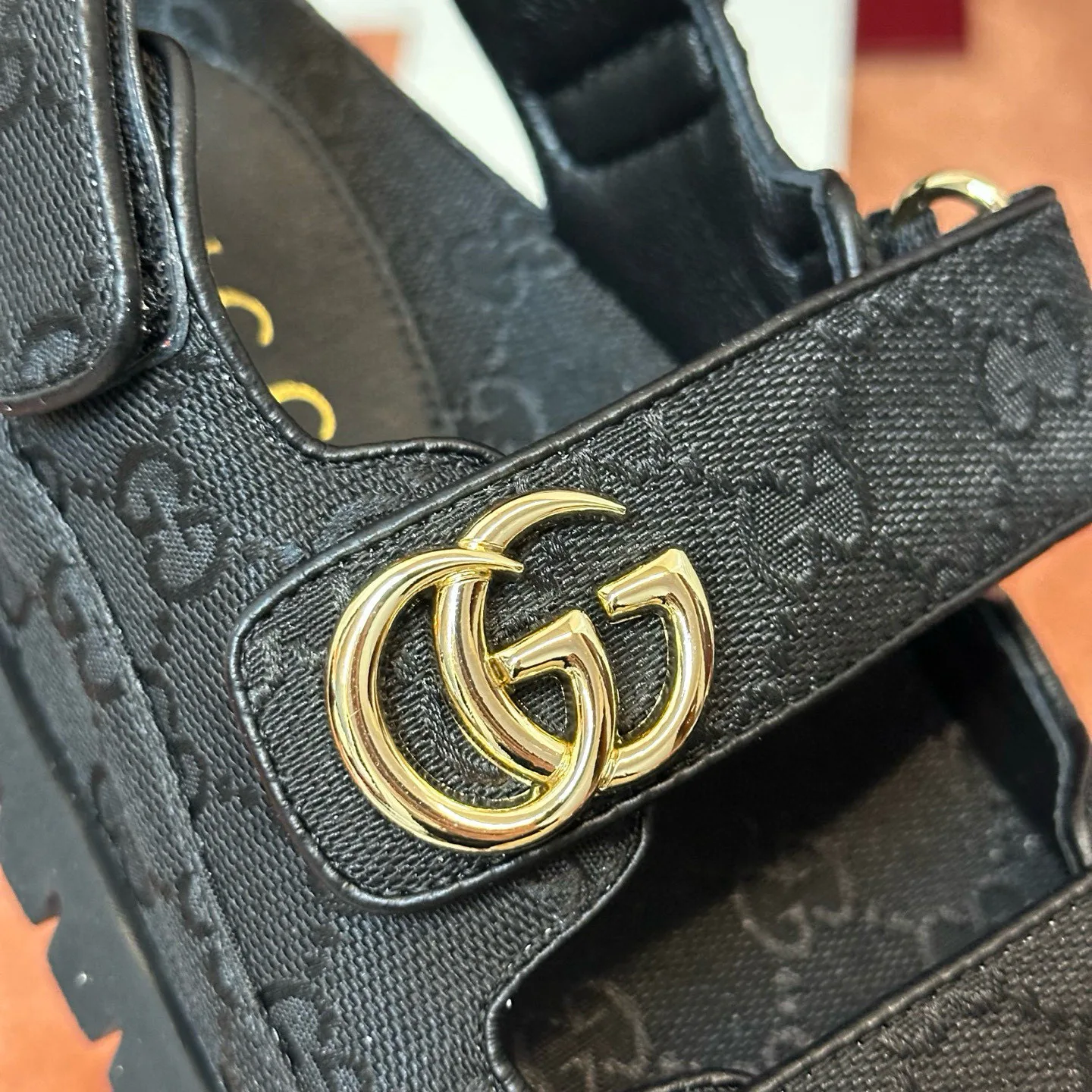 Сандалии Женские Gucci 24637
