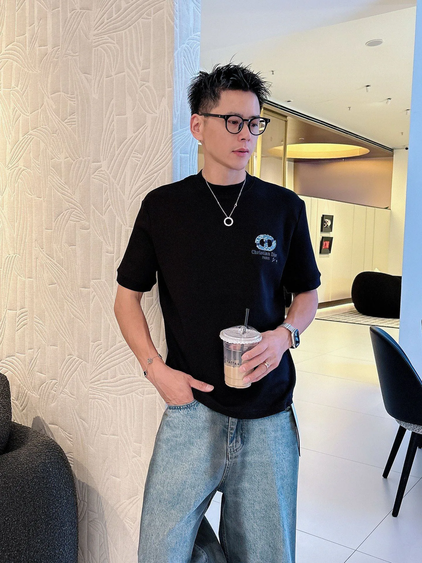 Футболки Женские Christian Dior 688120