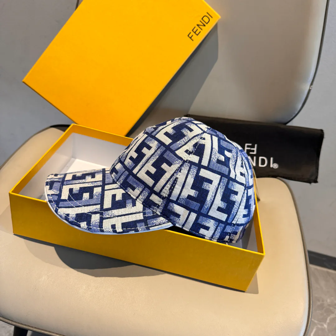 Головные Уборы Fendi 11529662