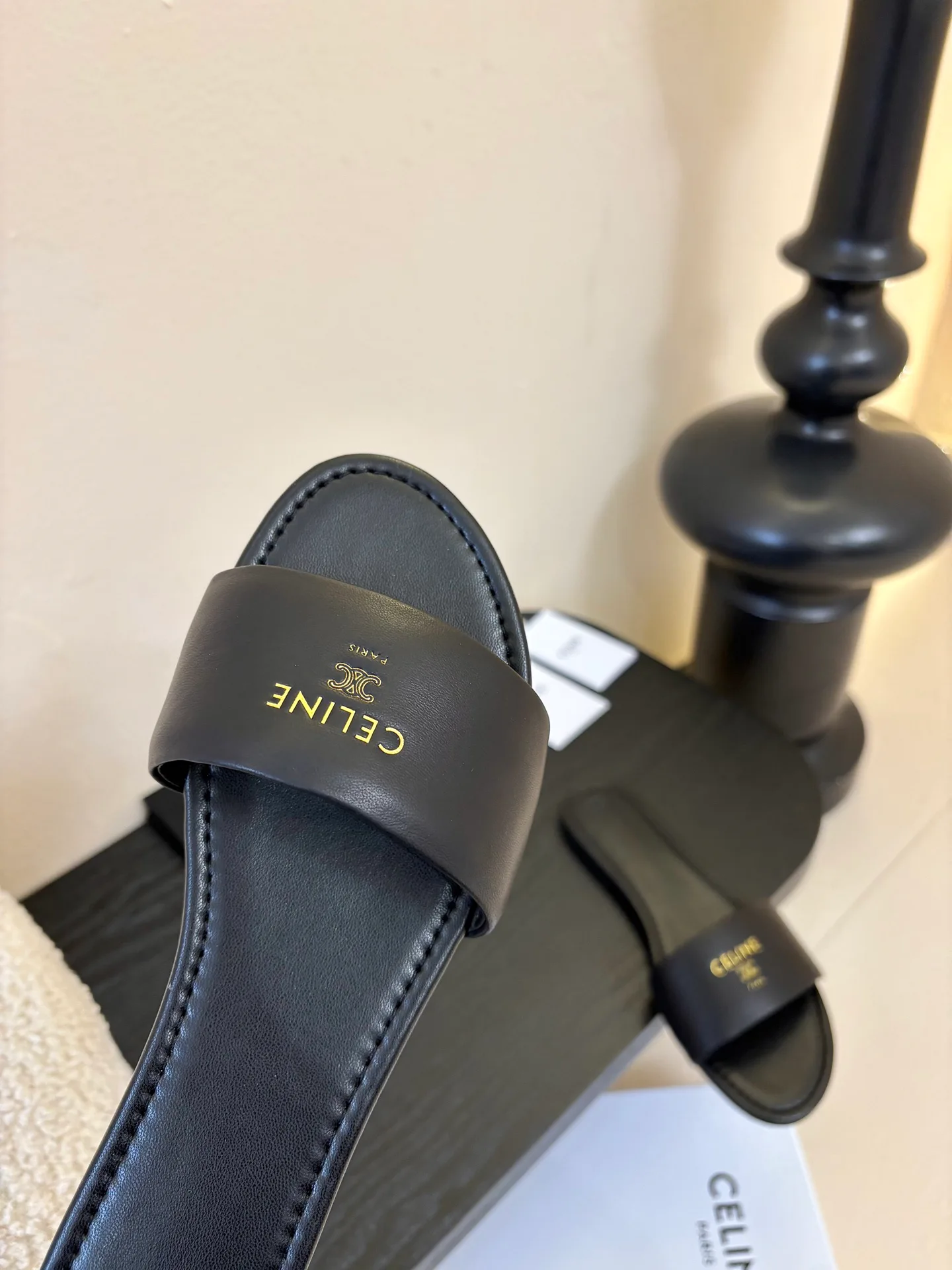 Шлепанцы Женские Celine 4292834