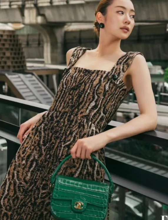 Платья Женские Chanel 18033766