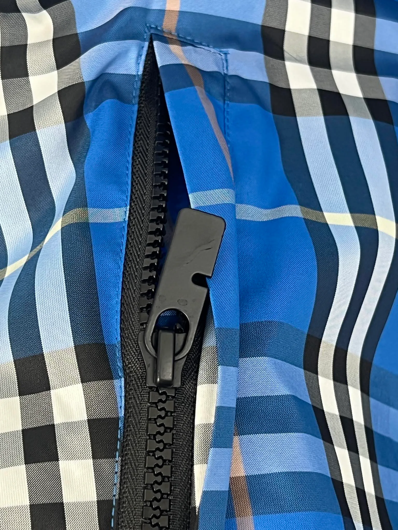 Куртки И Пуховики Женские Burberry 10898893