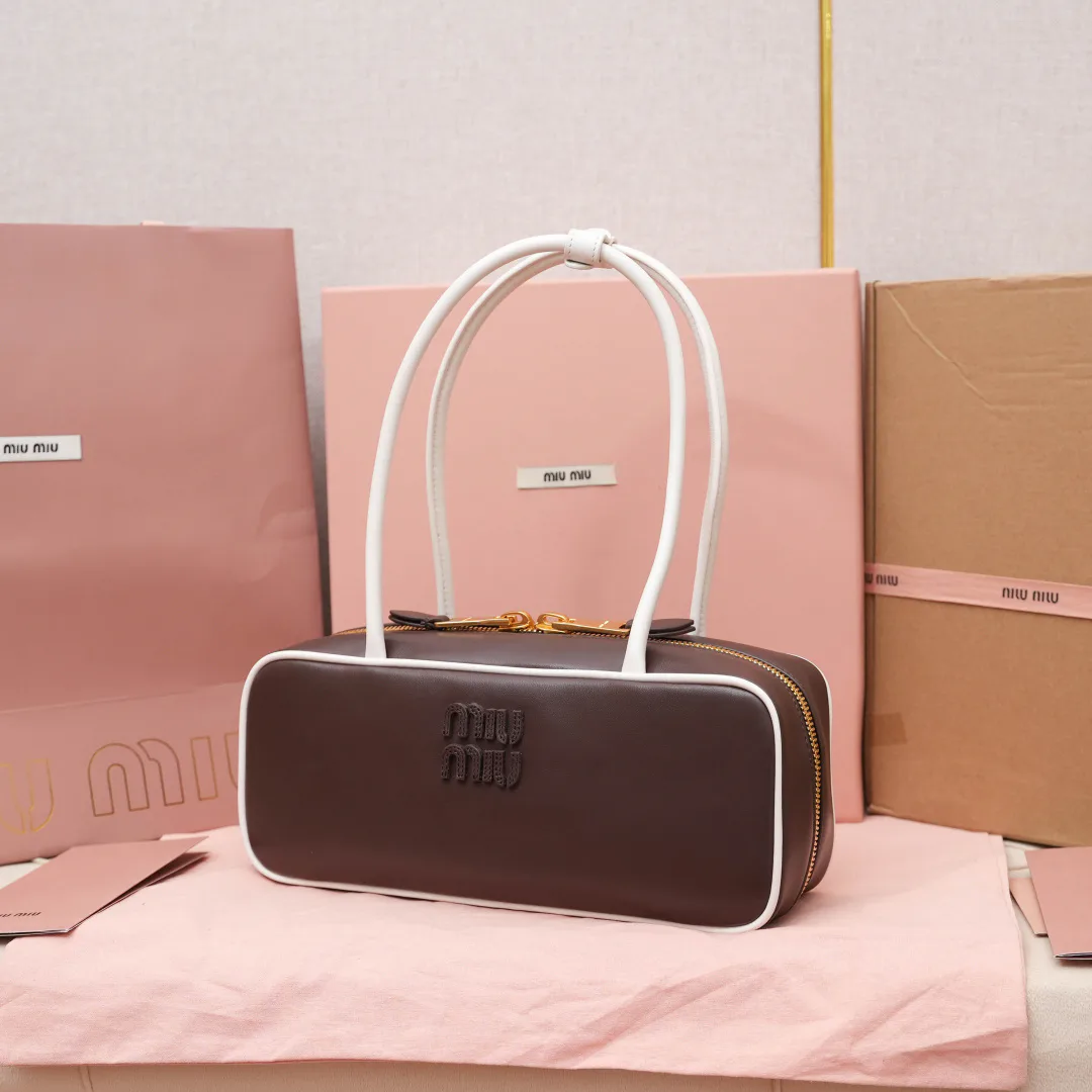 Классические Сумки Женские Miu Miu 11402803