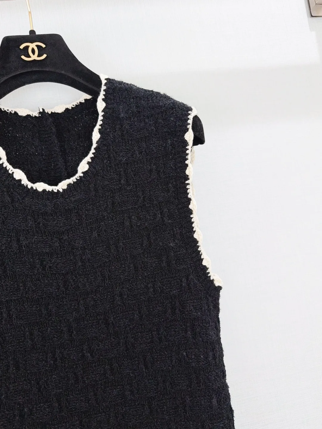 Платья Женские Chanel 11663610
