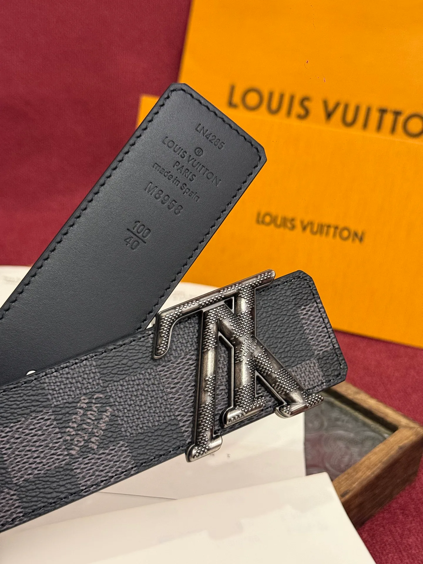 Ремни Louis Vuitton 14563657