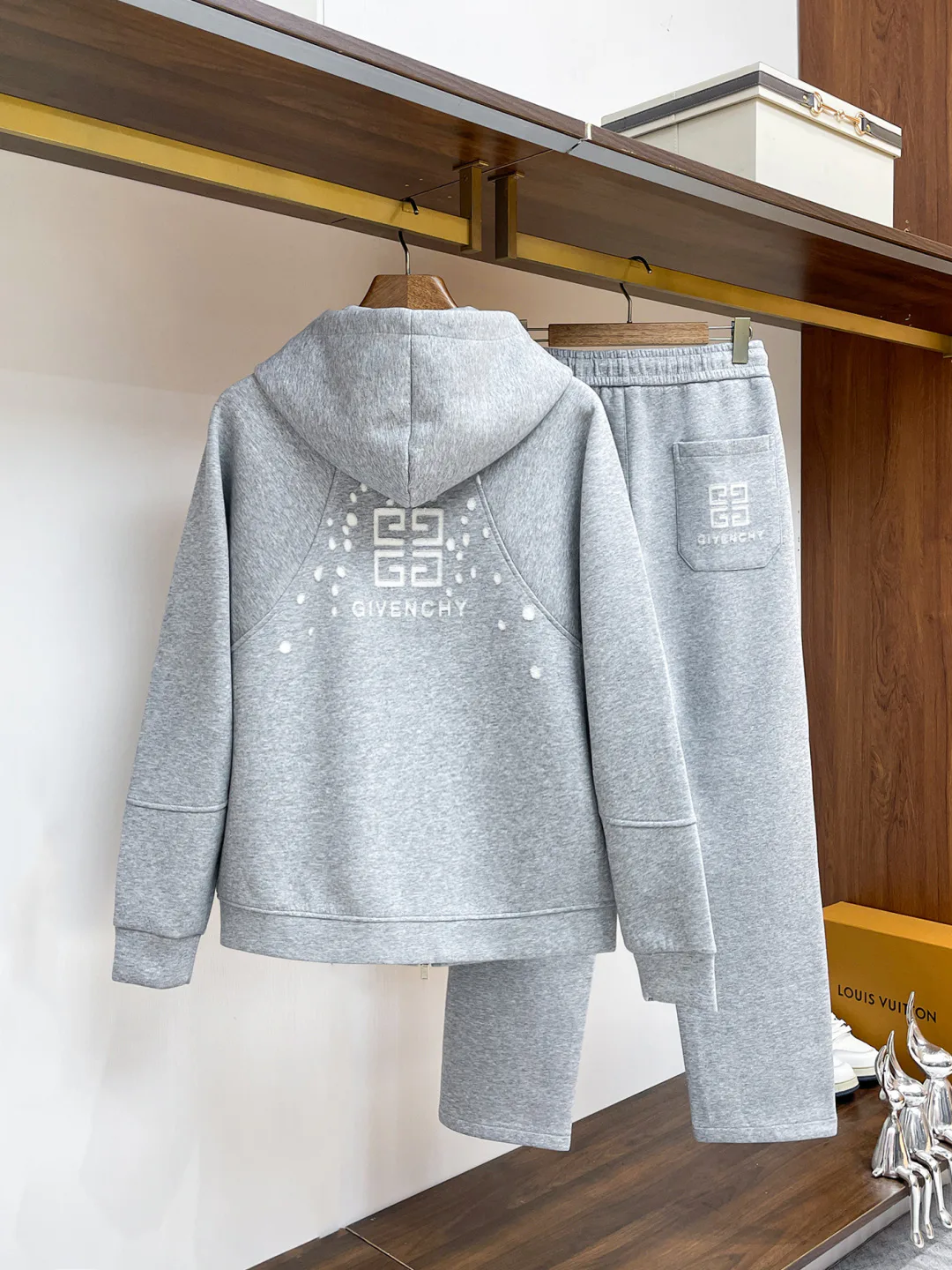 Спортивные Костюмы Мужские Givenchy 18340417