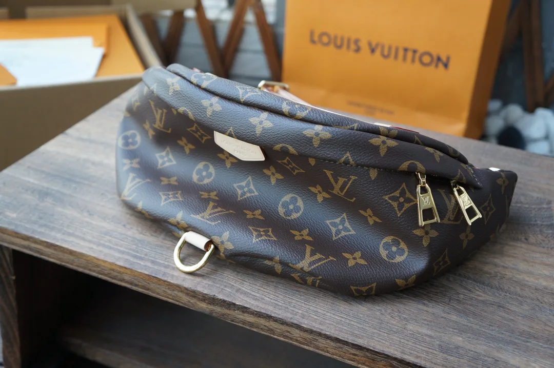 Поясные Сумки Женские Louis Vuitton 5479