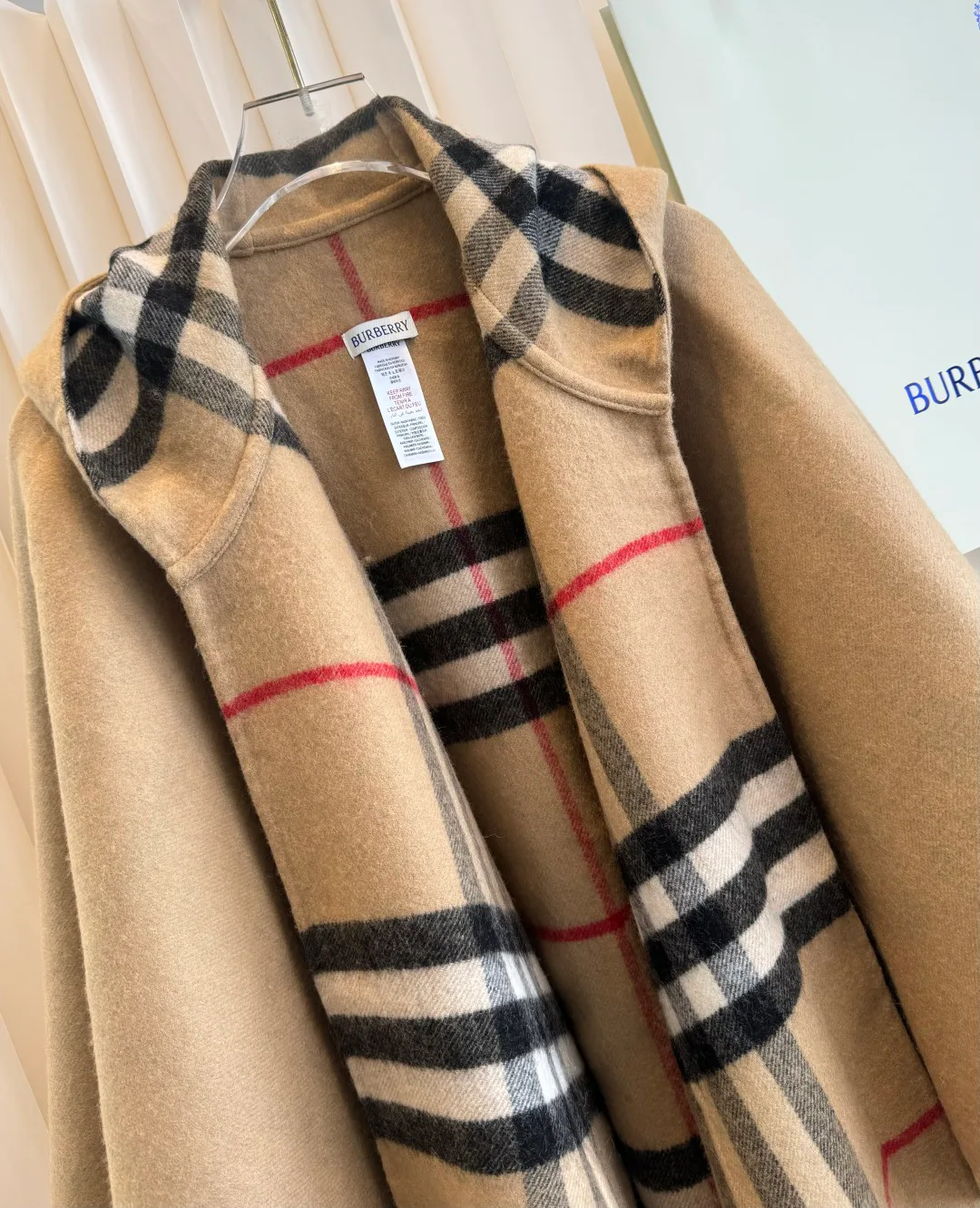 Пальто Женские Burberry 18627277