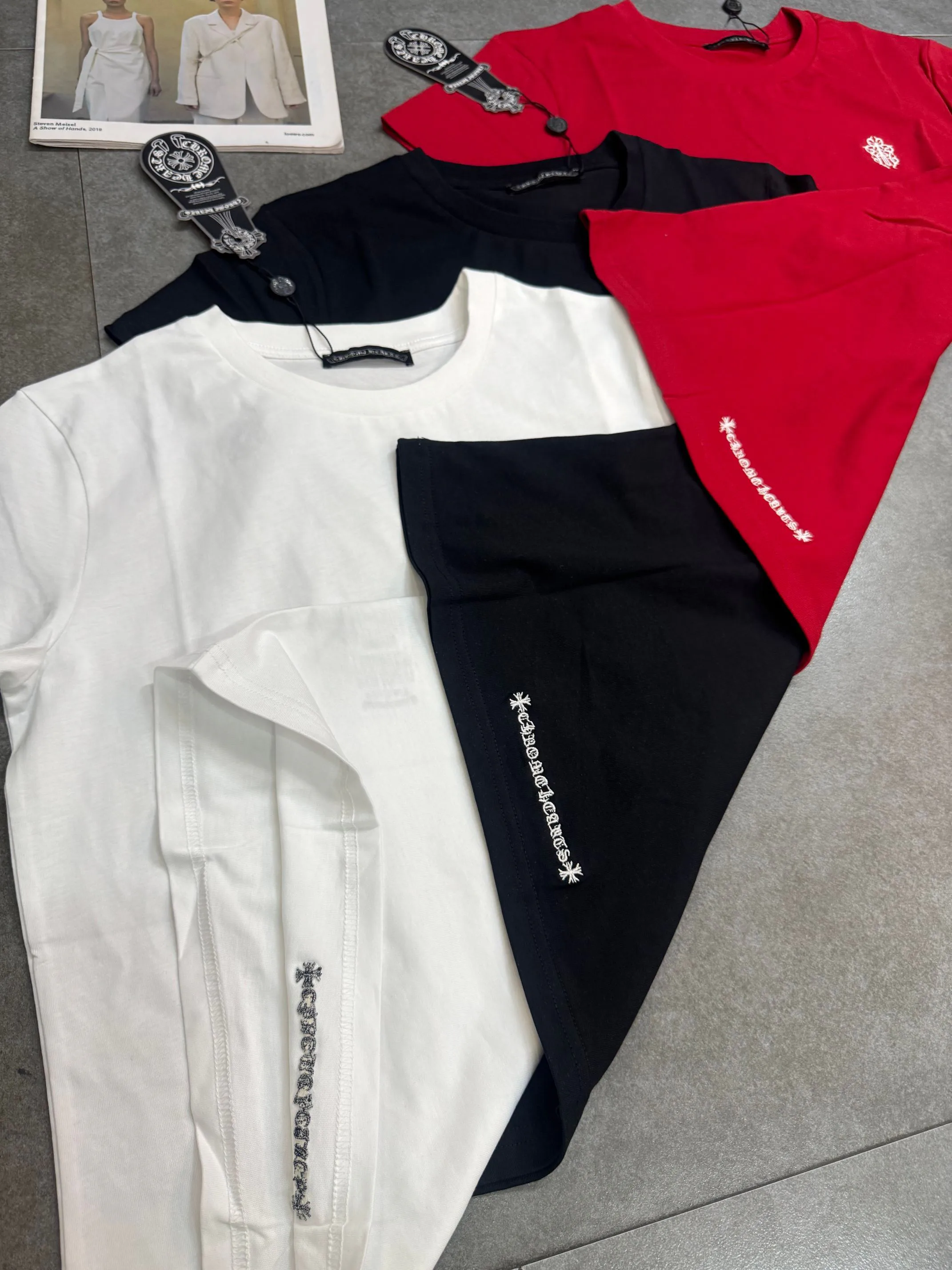 Футболки Женские Chrome Hearts 11941173