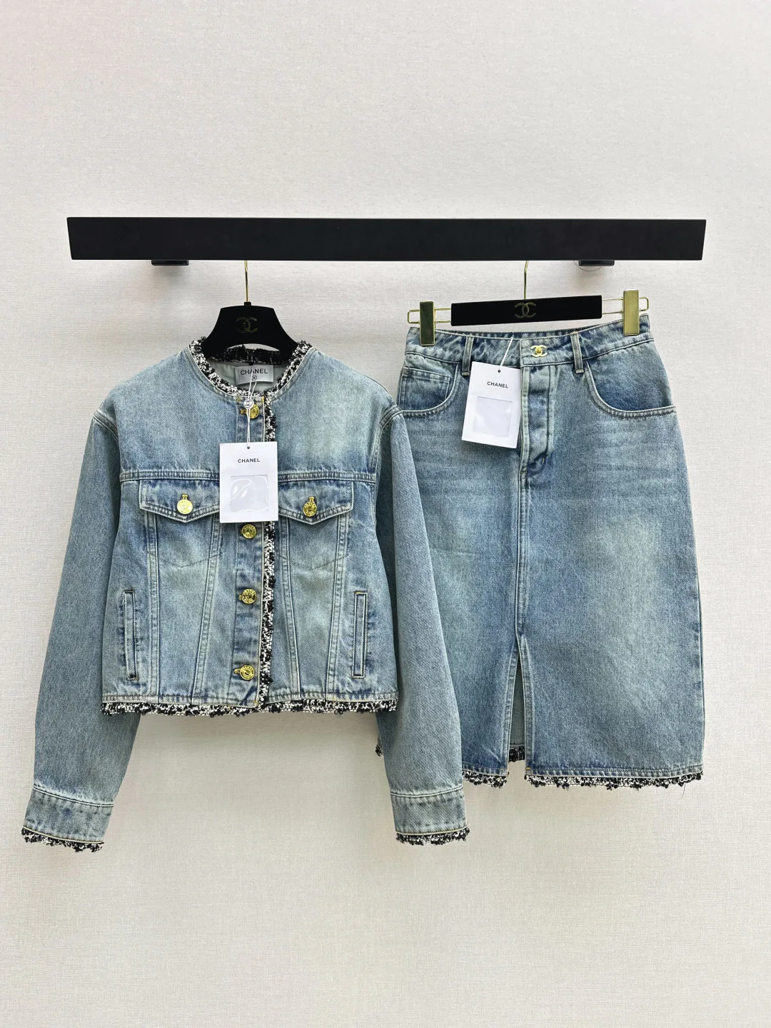 Жакеты Женские Chanel 12956787