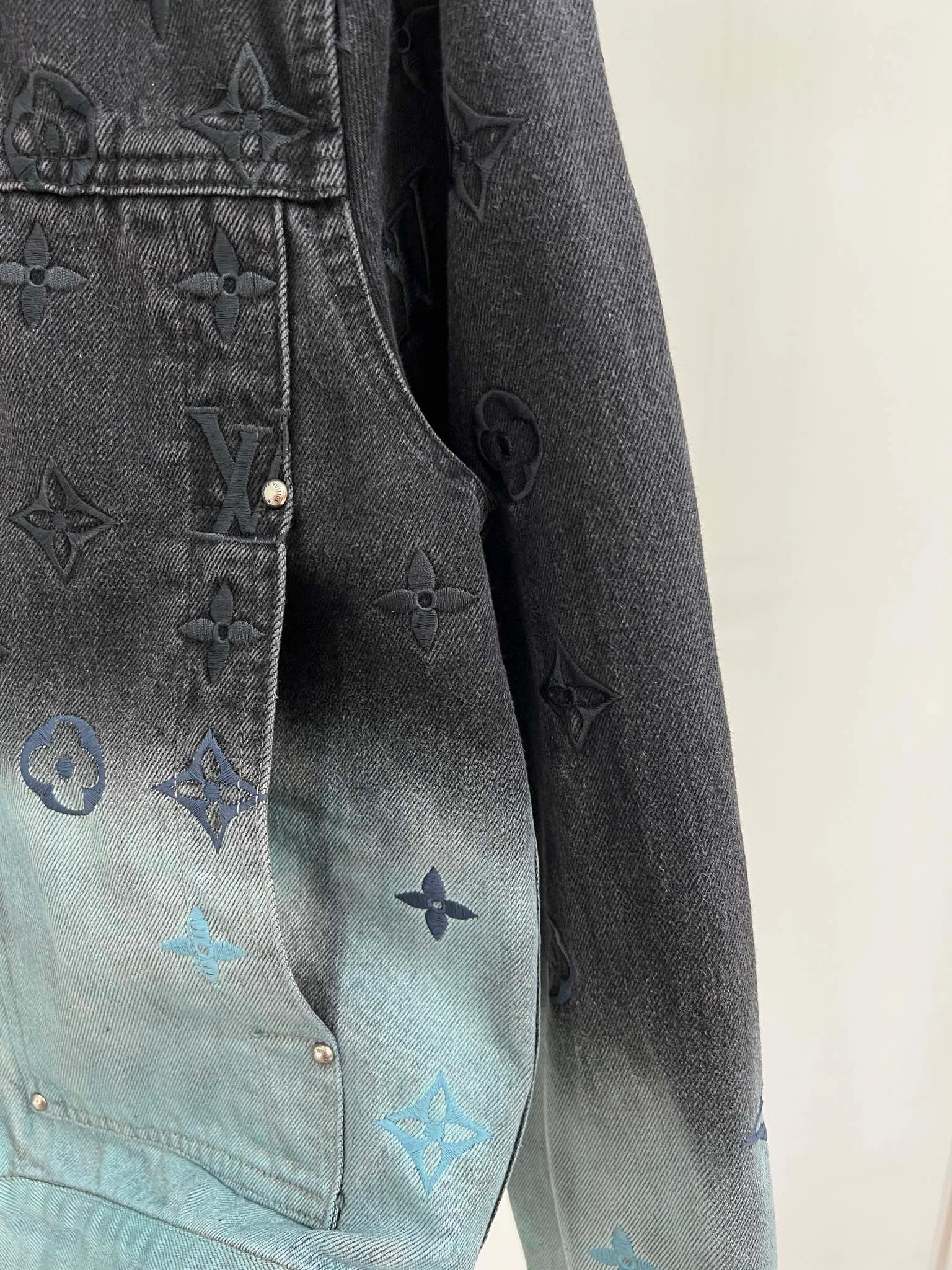 Куртки И Пуховики Мужские Louis Vuitton 5653