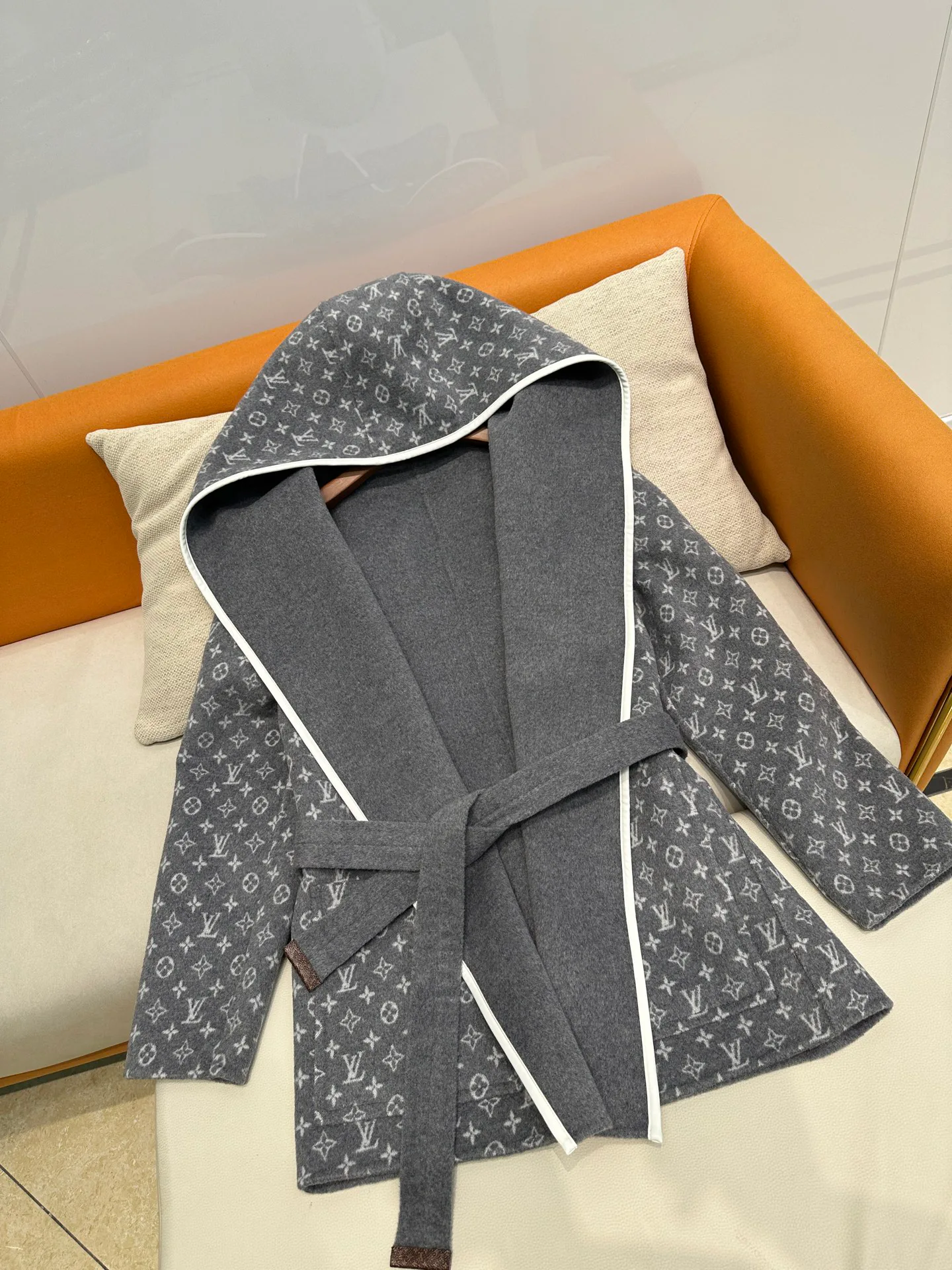 Пальто Женские Louis Vuitton 793734