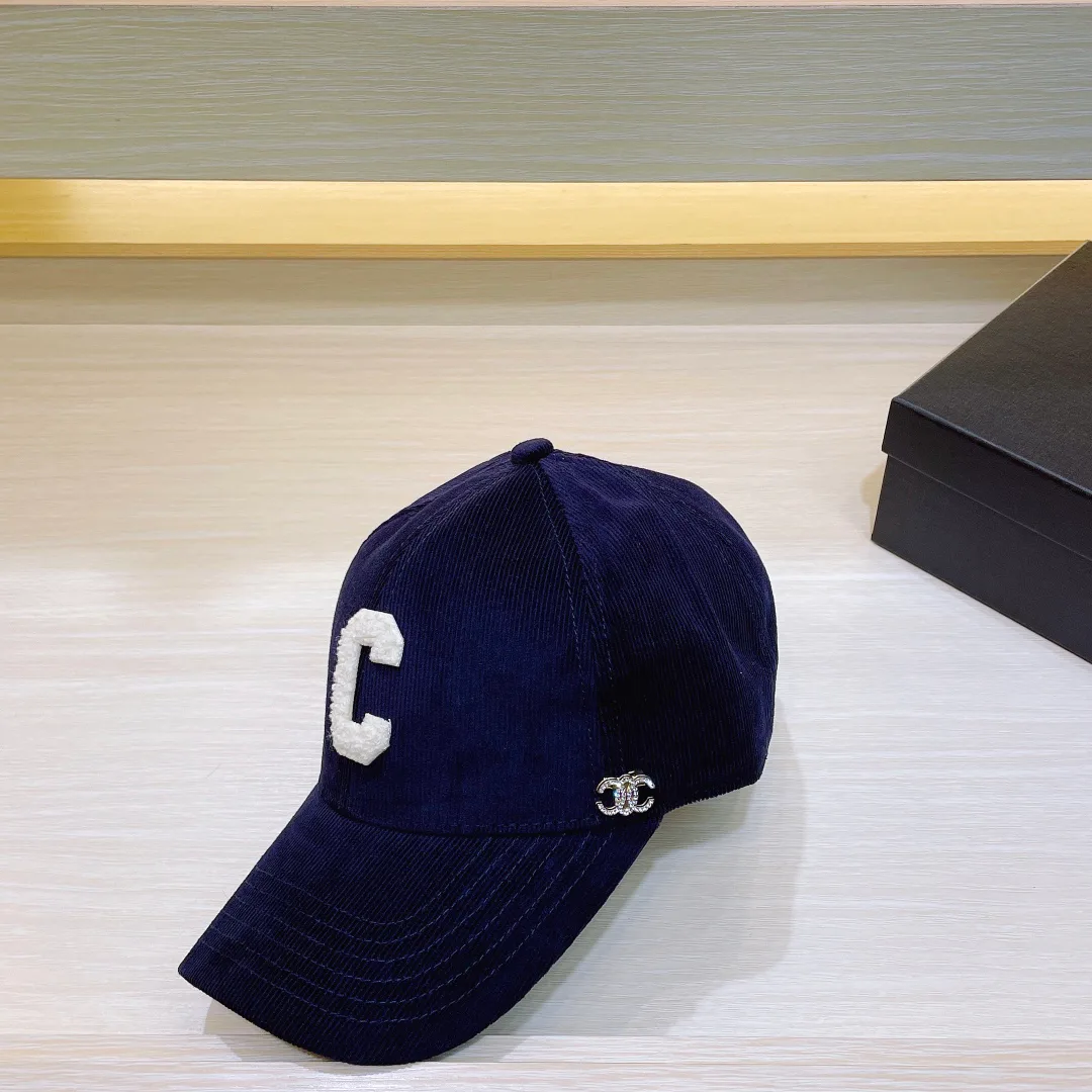 Головные Уборы Celine 288560