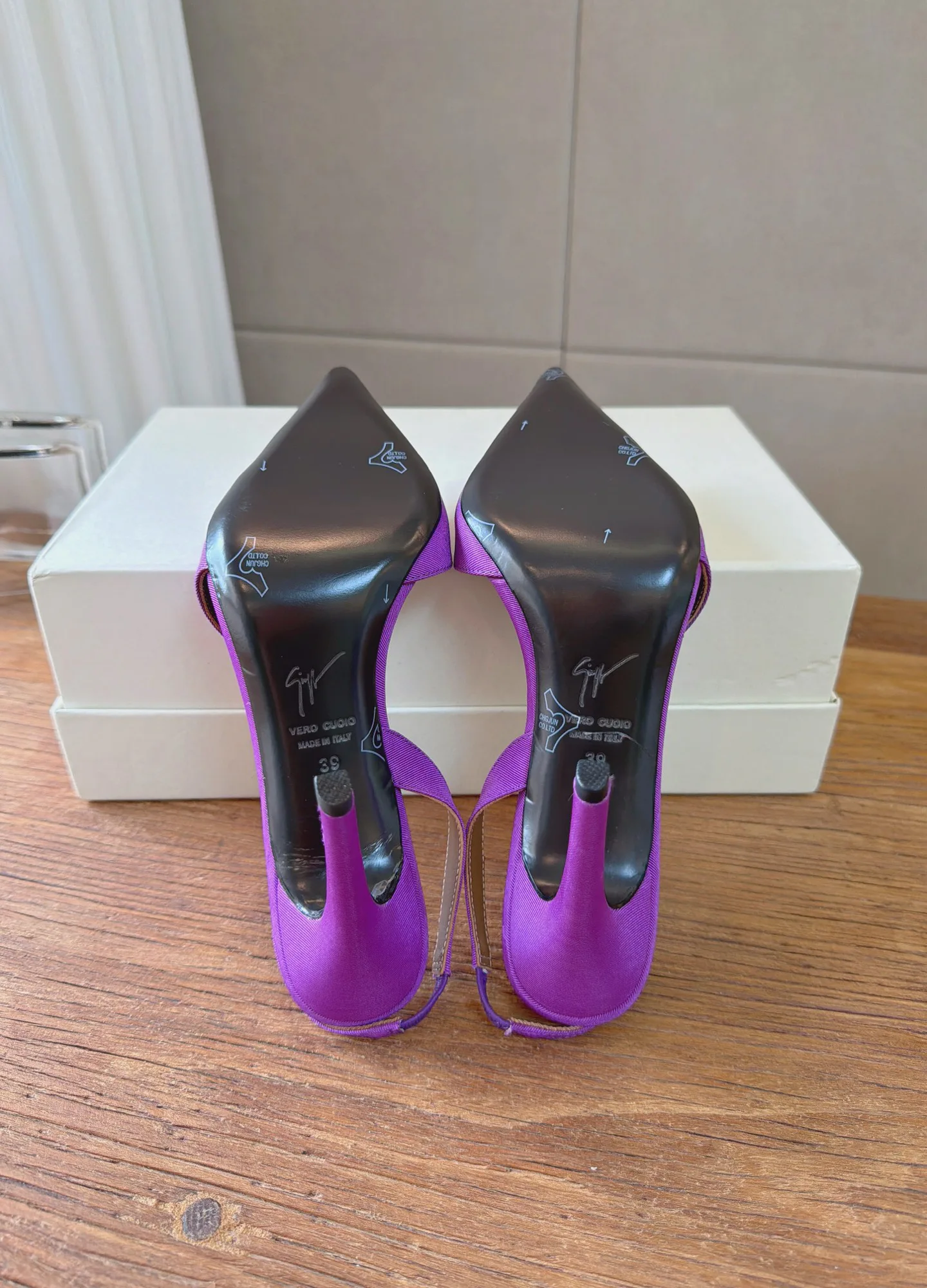 Туфли Женские Giuseppe Zanotti 19416011