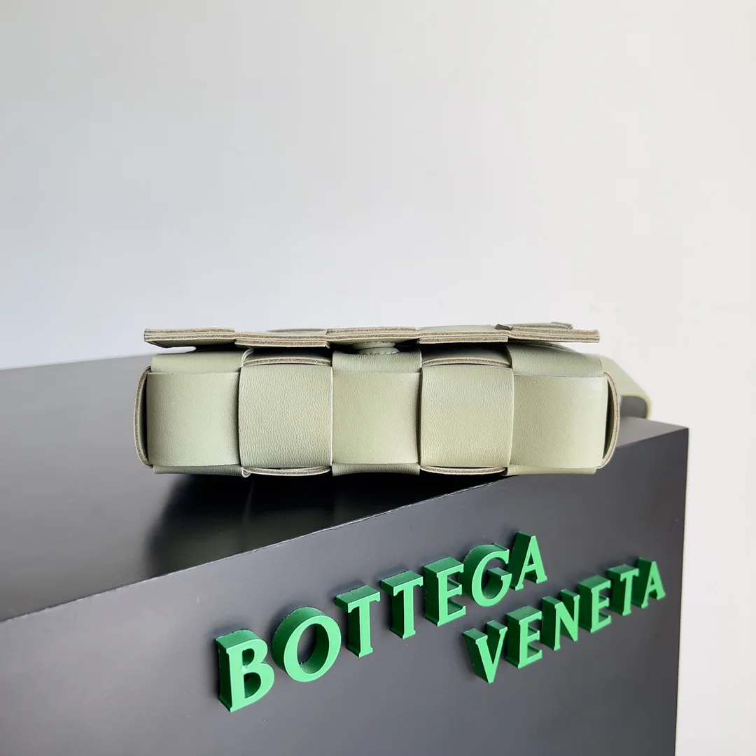 Классические Сумки Женские Bottega Veneta 17372471