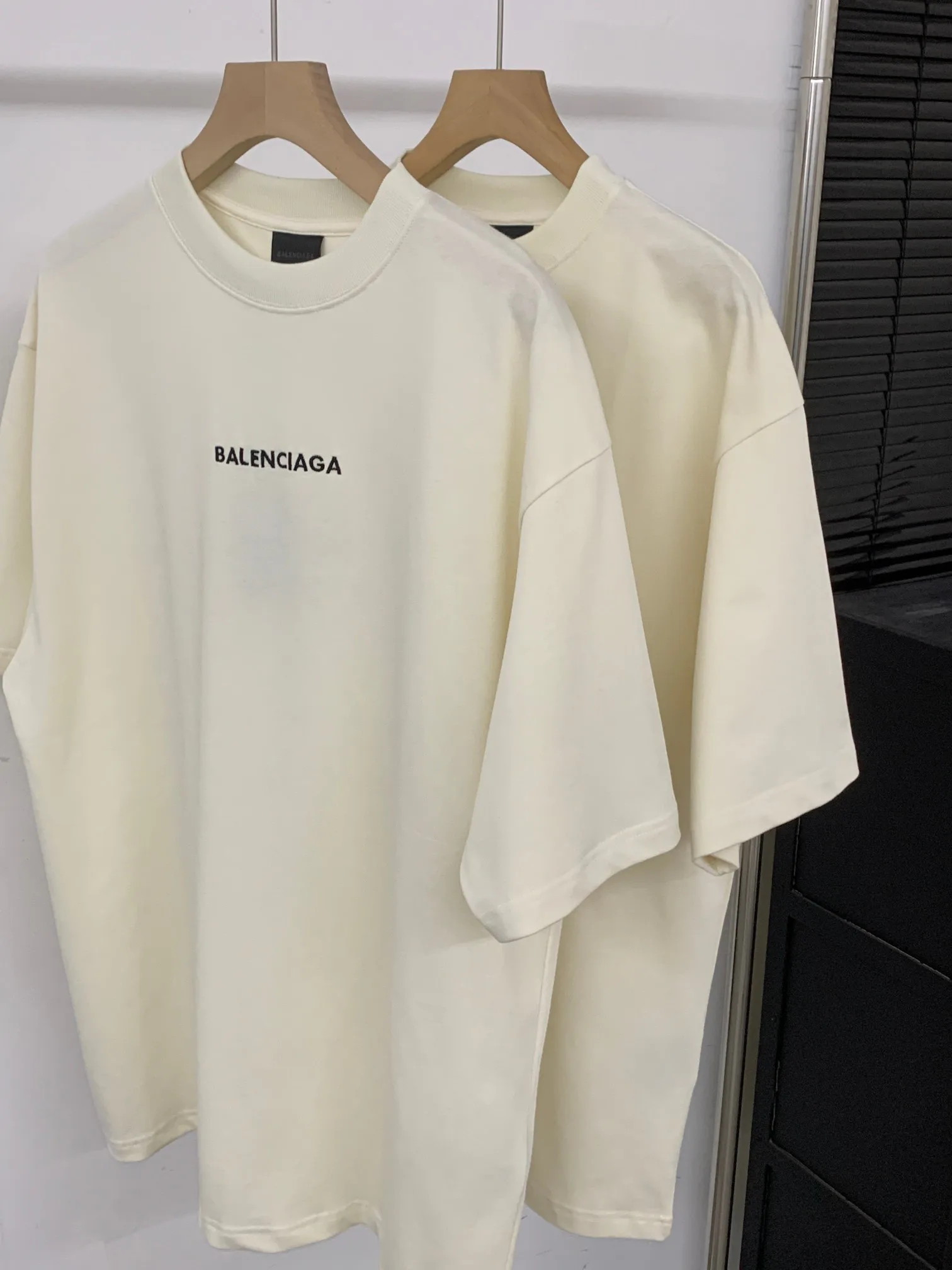 Футболки Мужские Balenciaga 13428850