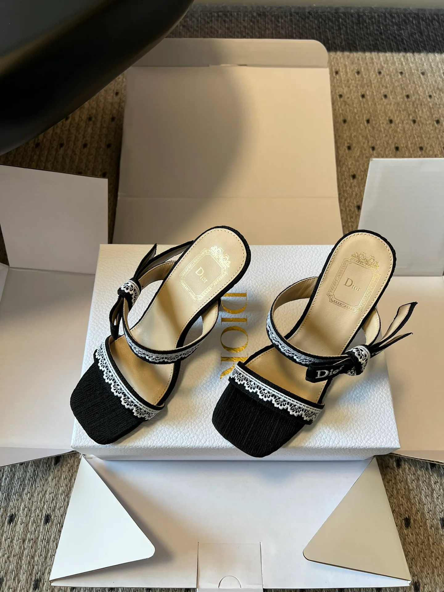 Туфли Женские Christian Dior 13427704