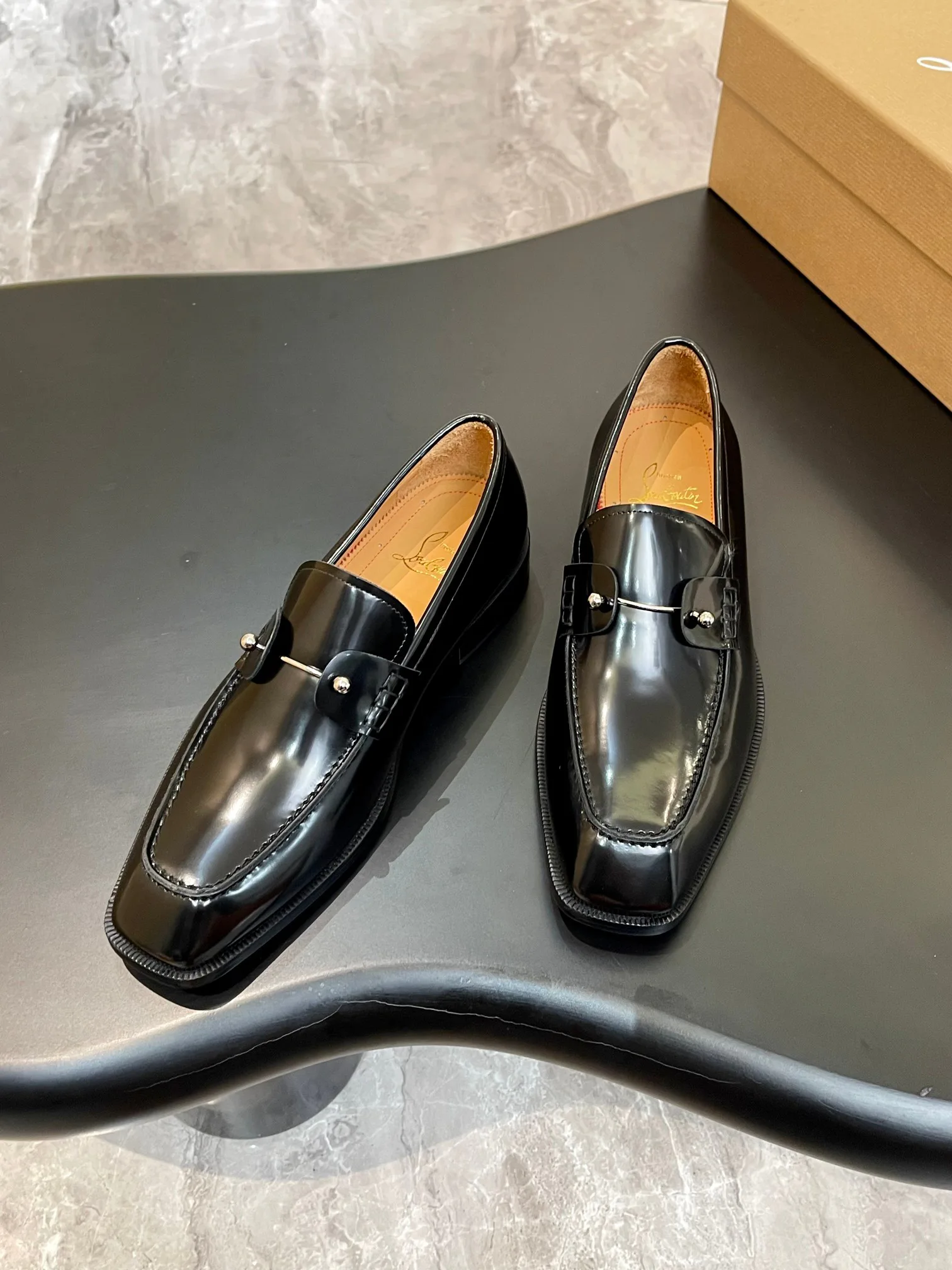 Лоферы И Туфли Мужские Christian Louboutin 18119127