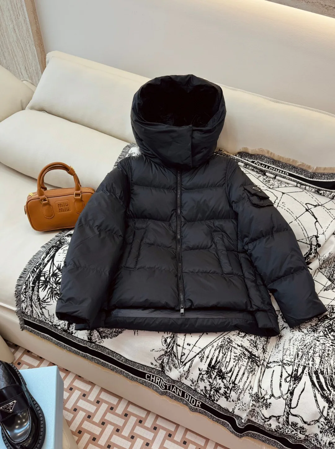 Куртки И Пуховики Женские Prada 17910125