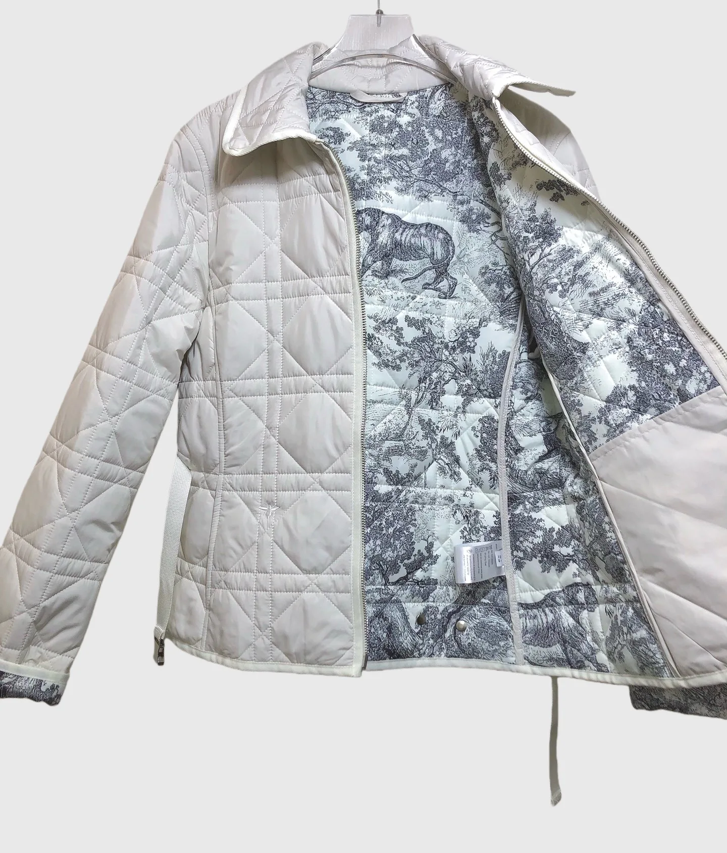 Куртки И Пуховики Женские Christian Dior 17964709