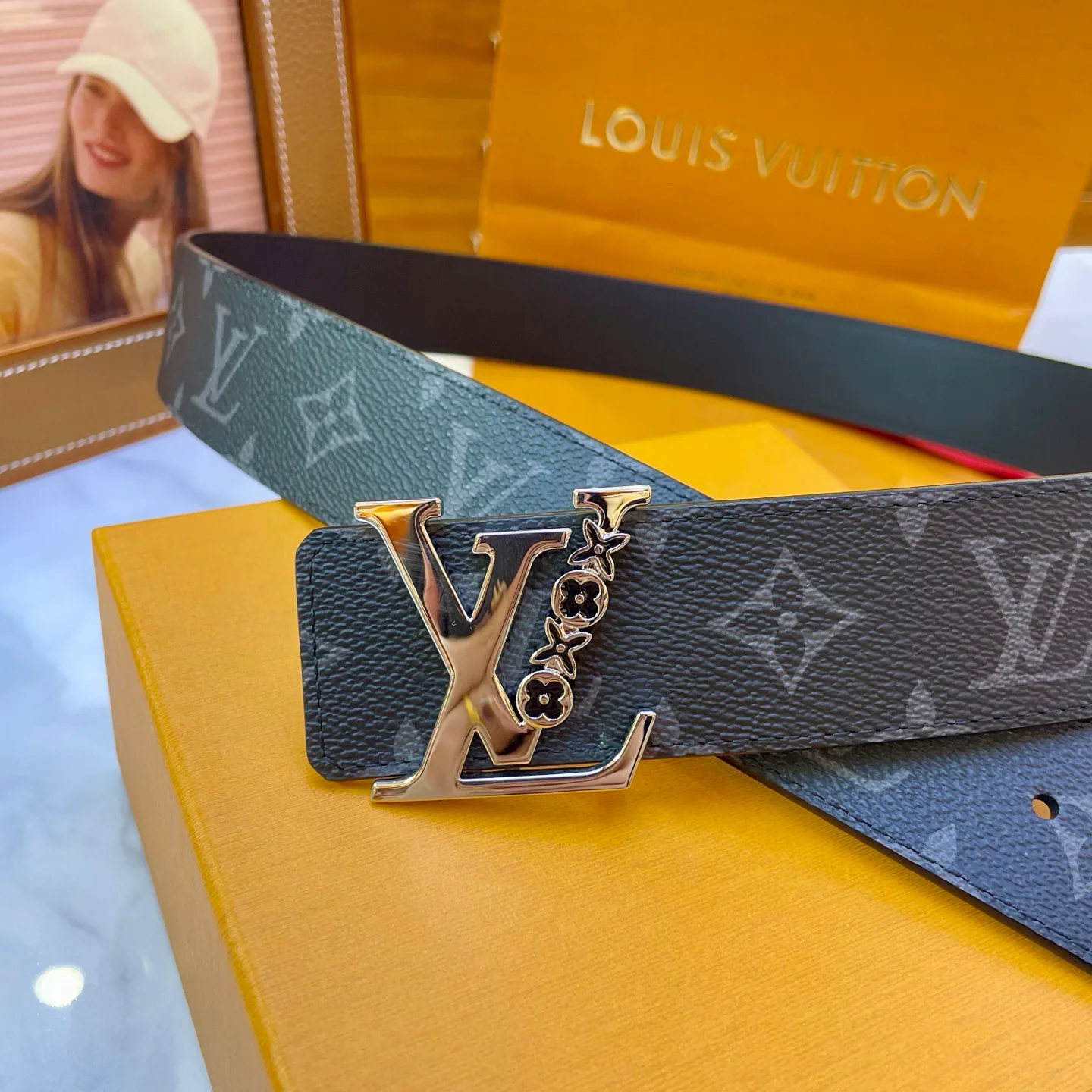 Ремни Louis Vuitton 11216328