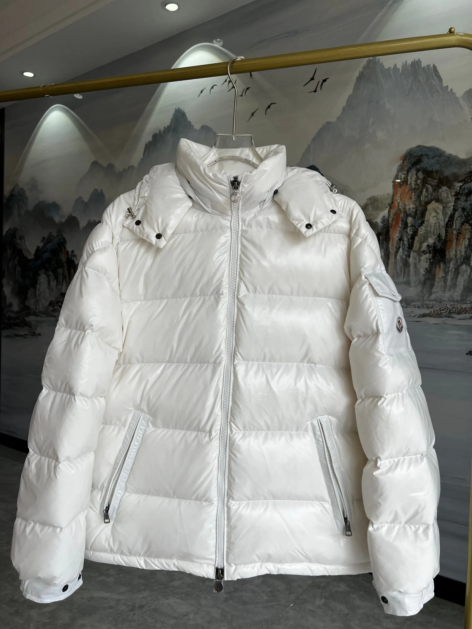 Куртки И Пуховики Женские Moncler 18415680