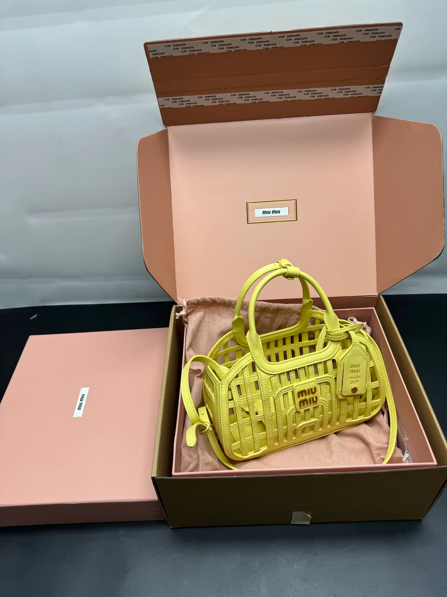 Классические Сумки Женские Miu Miu 17827218