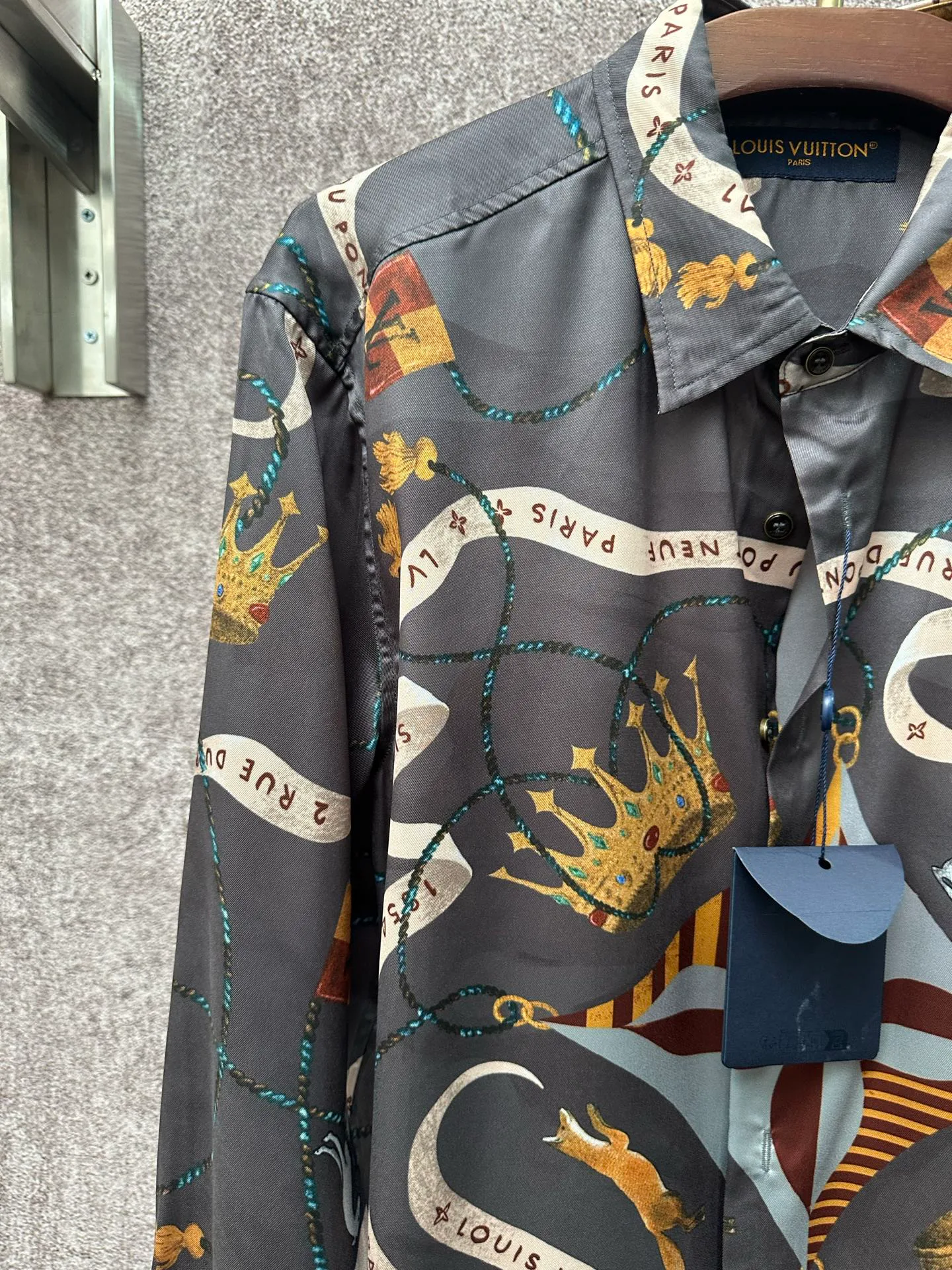 Рубашки Женские Louis Vuitton 1236882