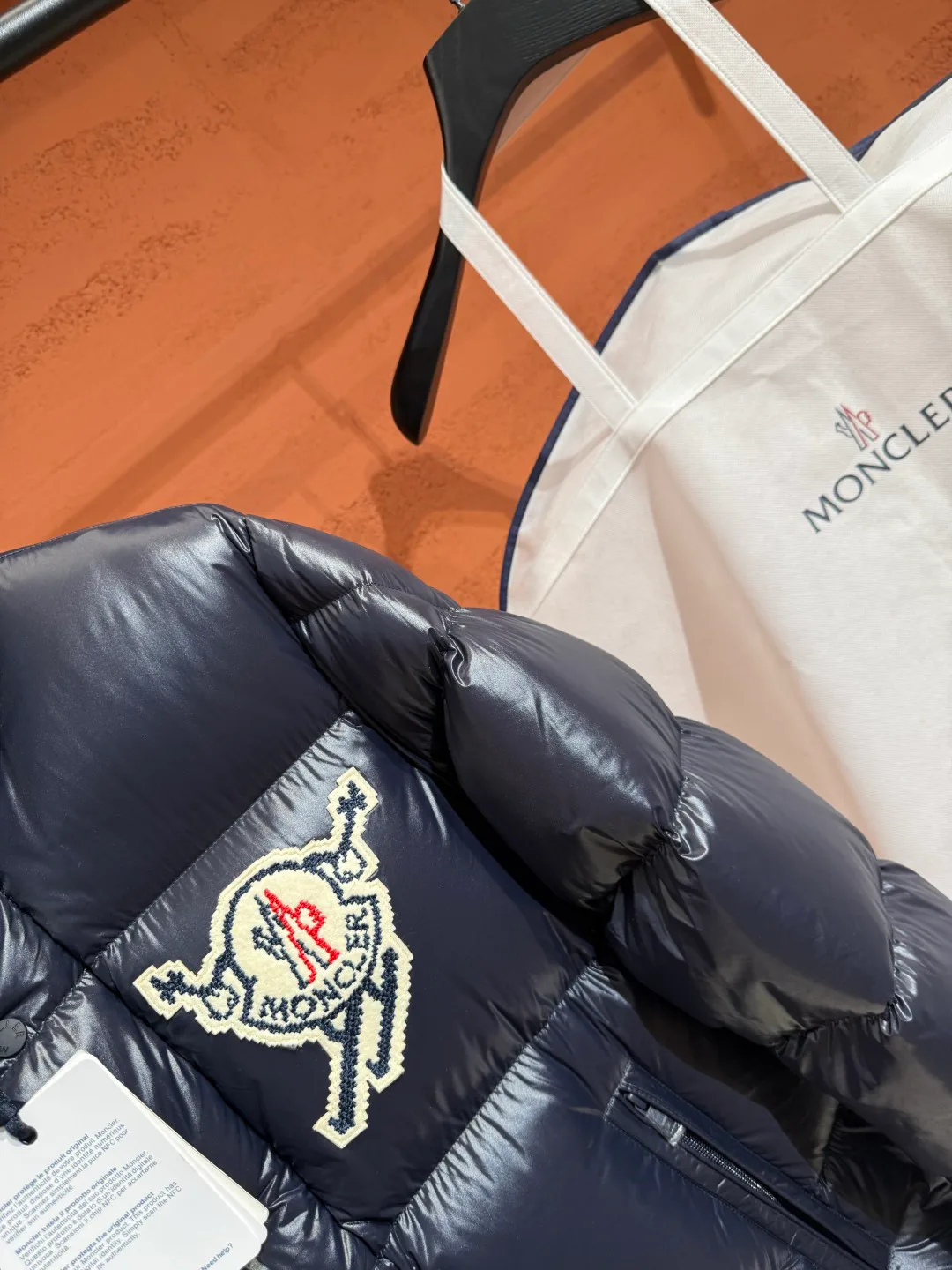 Куртки И Пуховики Мужские Moncler 18237493