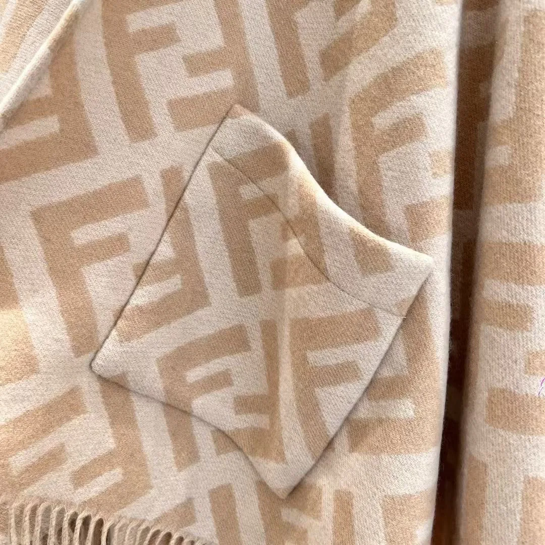 Шарфы Fendi 1669532