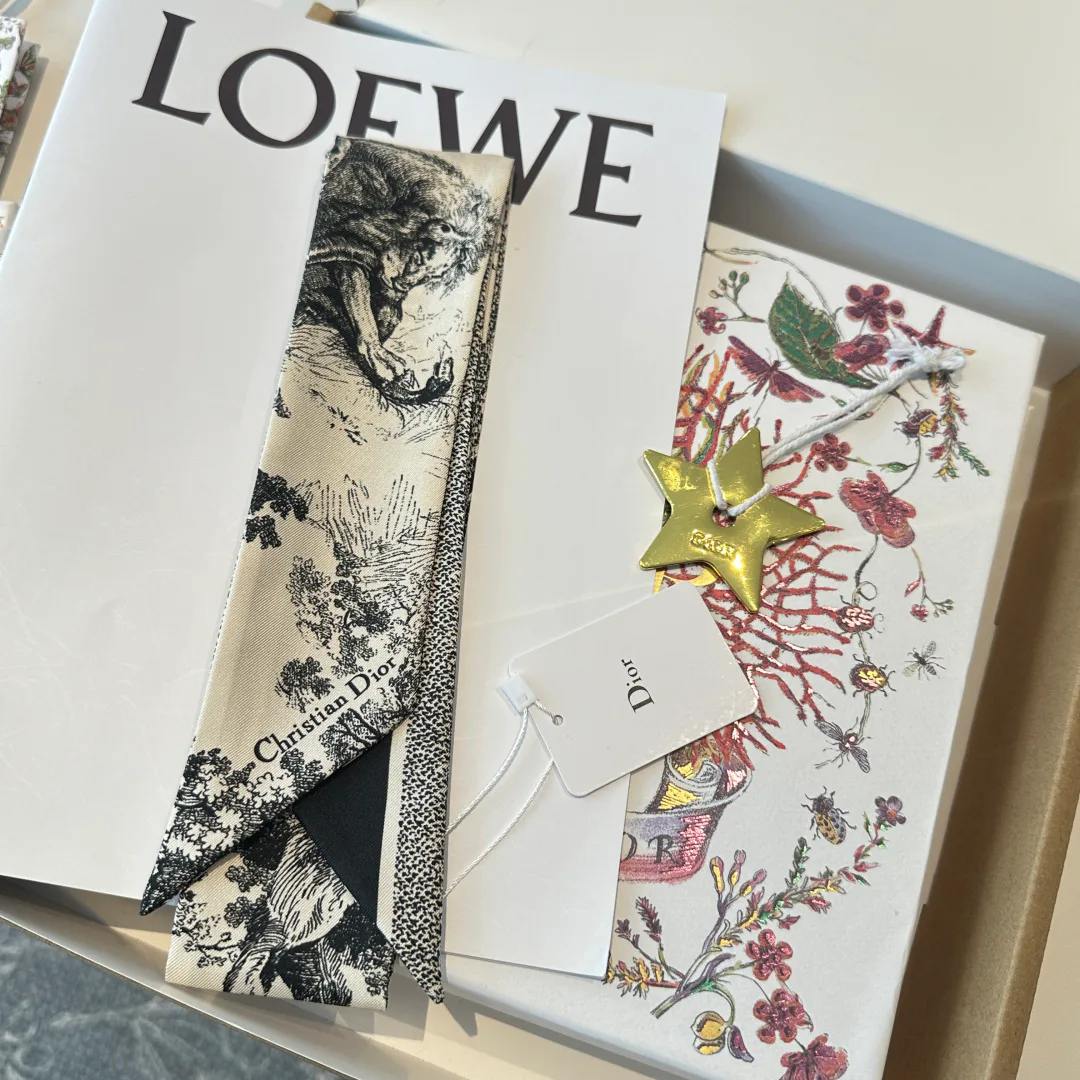 Платки Christian Dior 4972418