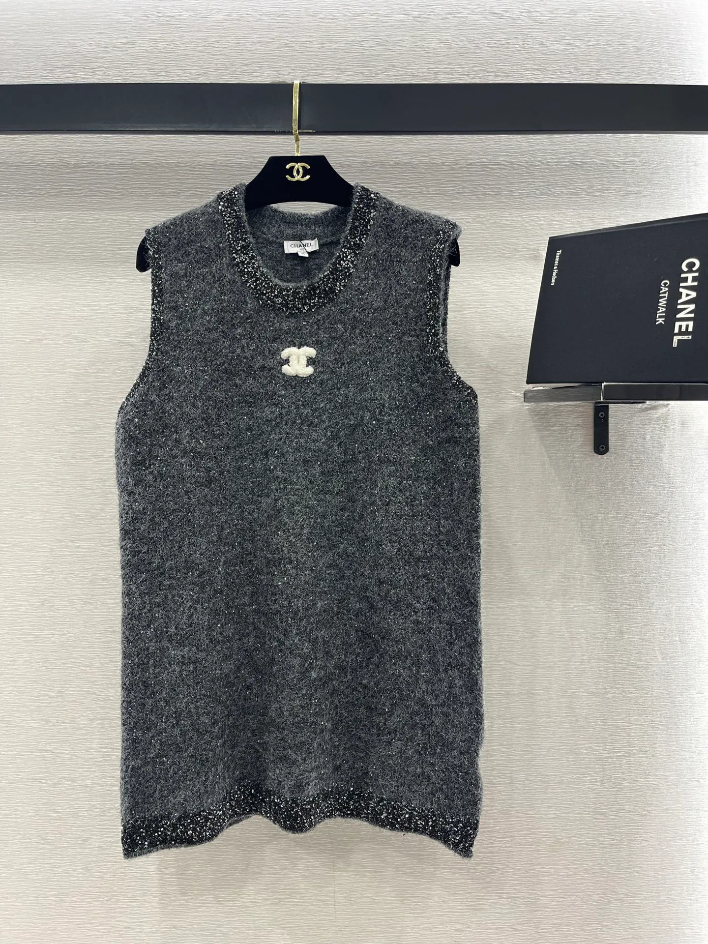 Платья Женские Chanel 1392385