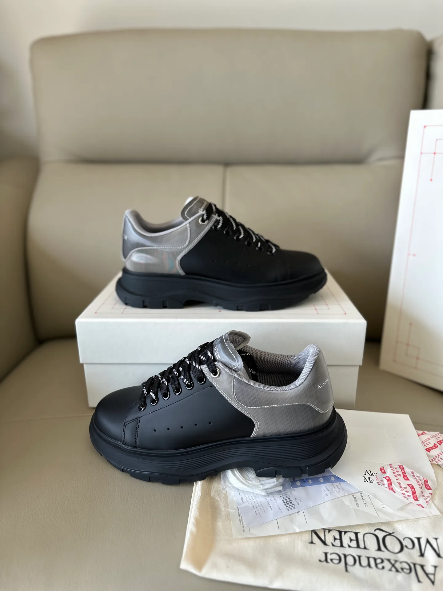 Кроссовки Женские Alexander Mcqueen 18616774