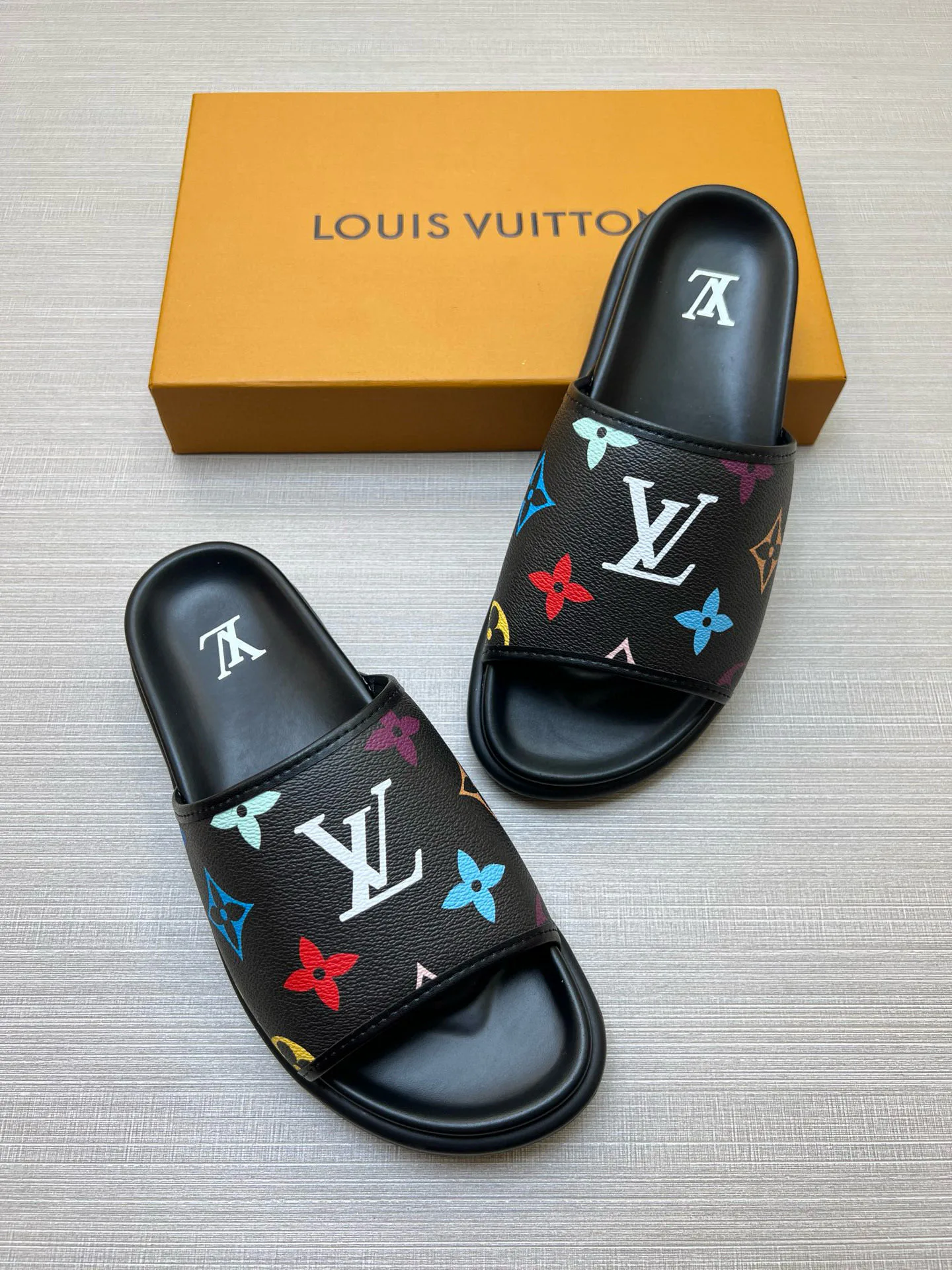 Шлепанцы Мужские Louis Vuitton 1789287