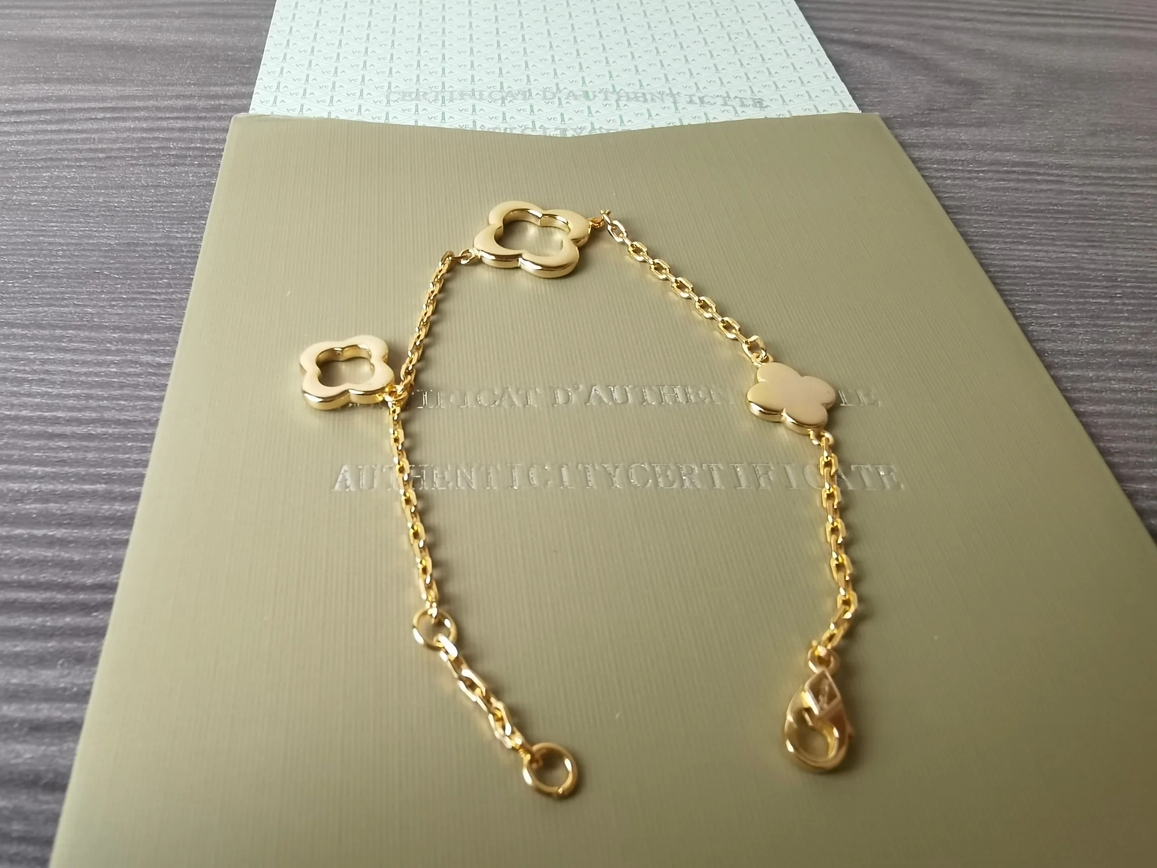 Бижутерия Van Cleef & Arpels 71190