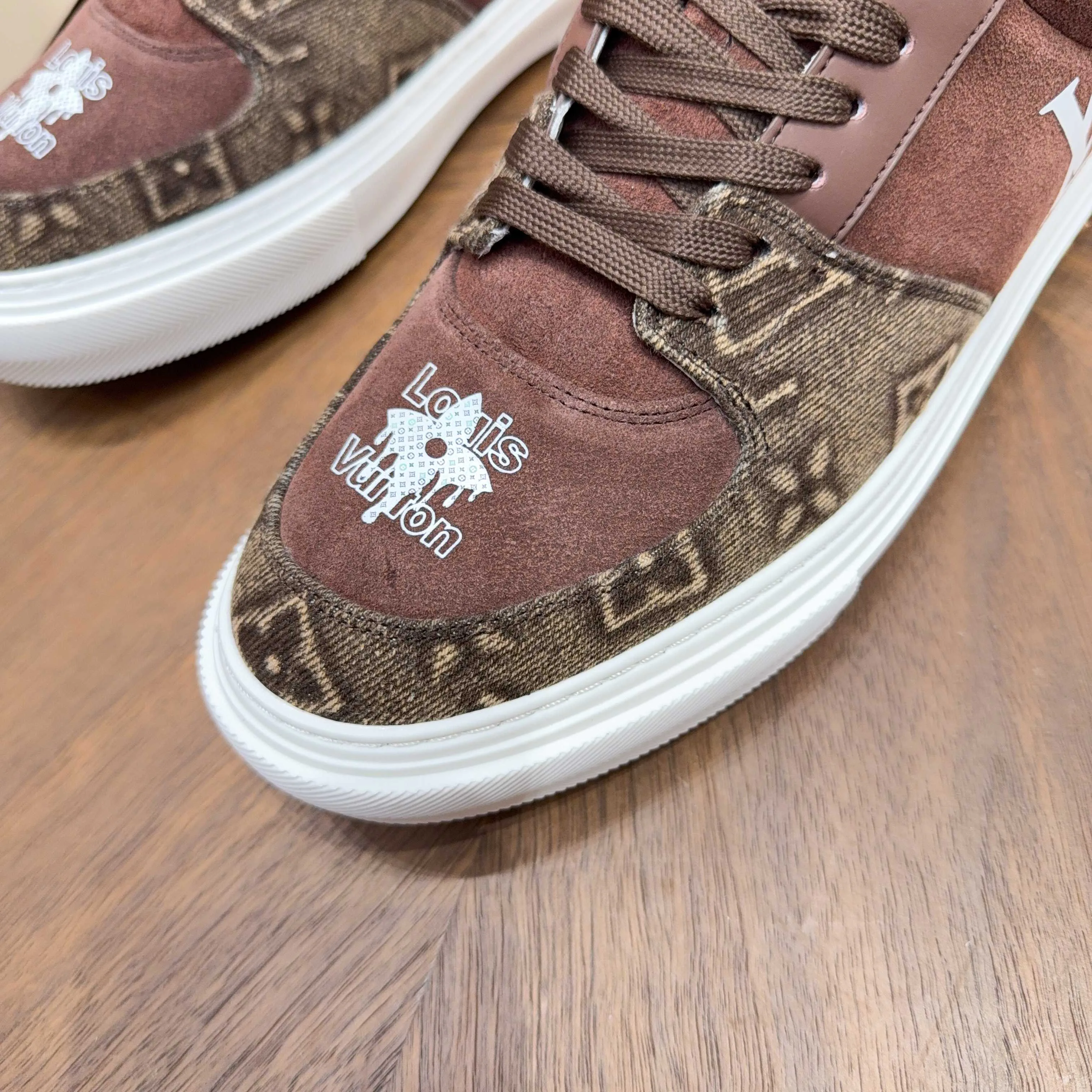 Кроссовки Мужские Louis Vuitton 17921398