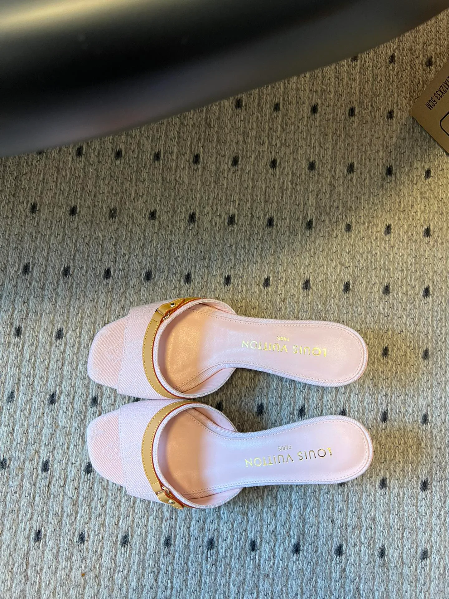 Сандалии Женские Louis Vuitton 11867646