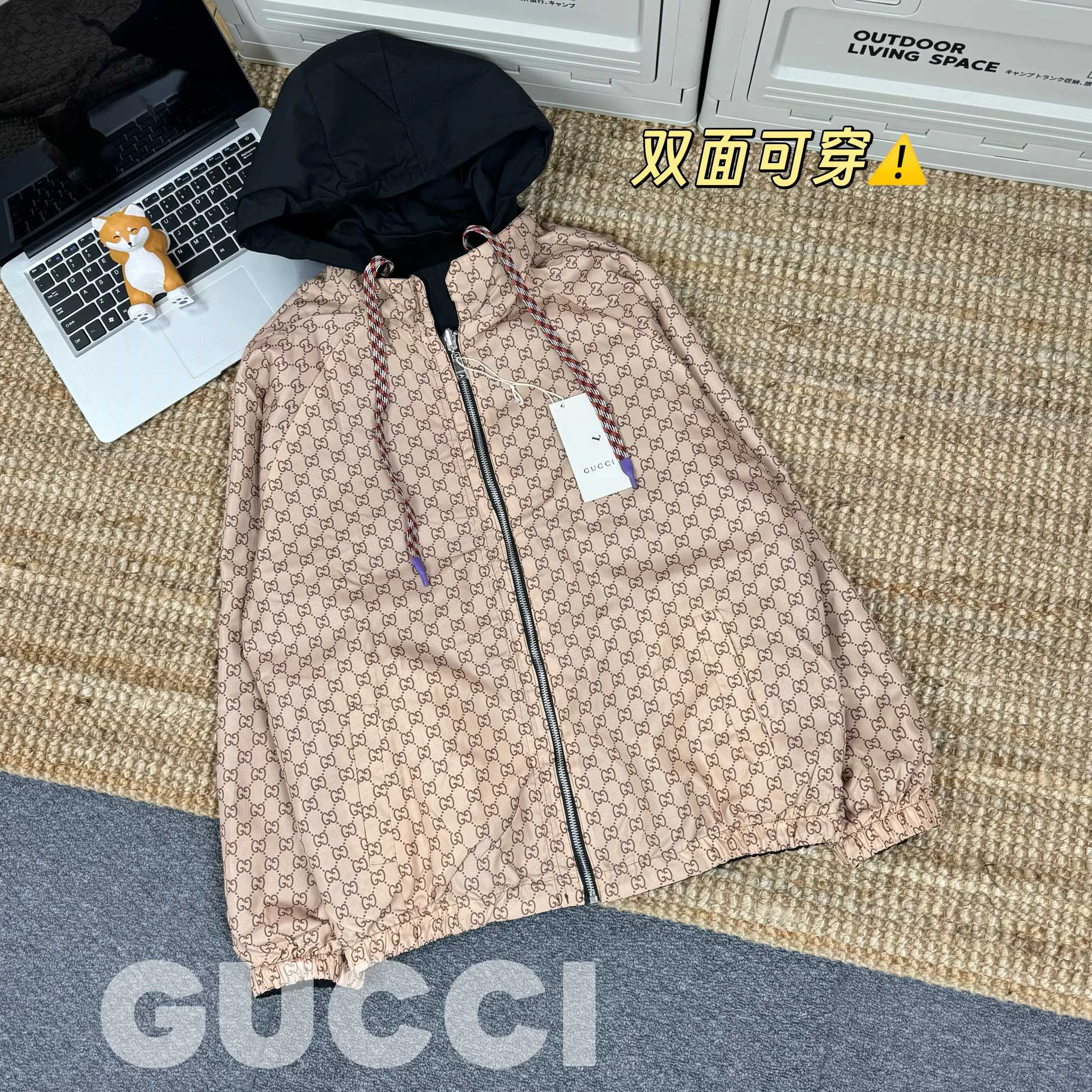 Куртки И Пуховики Женские Gucci 9182280