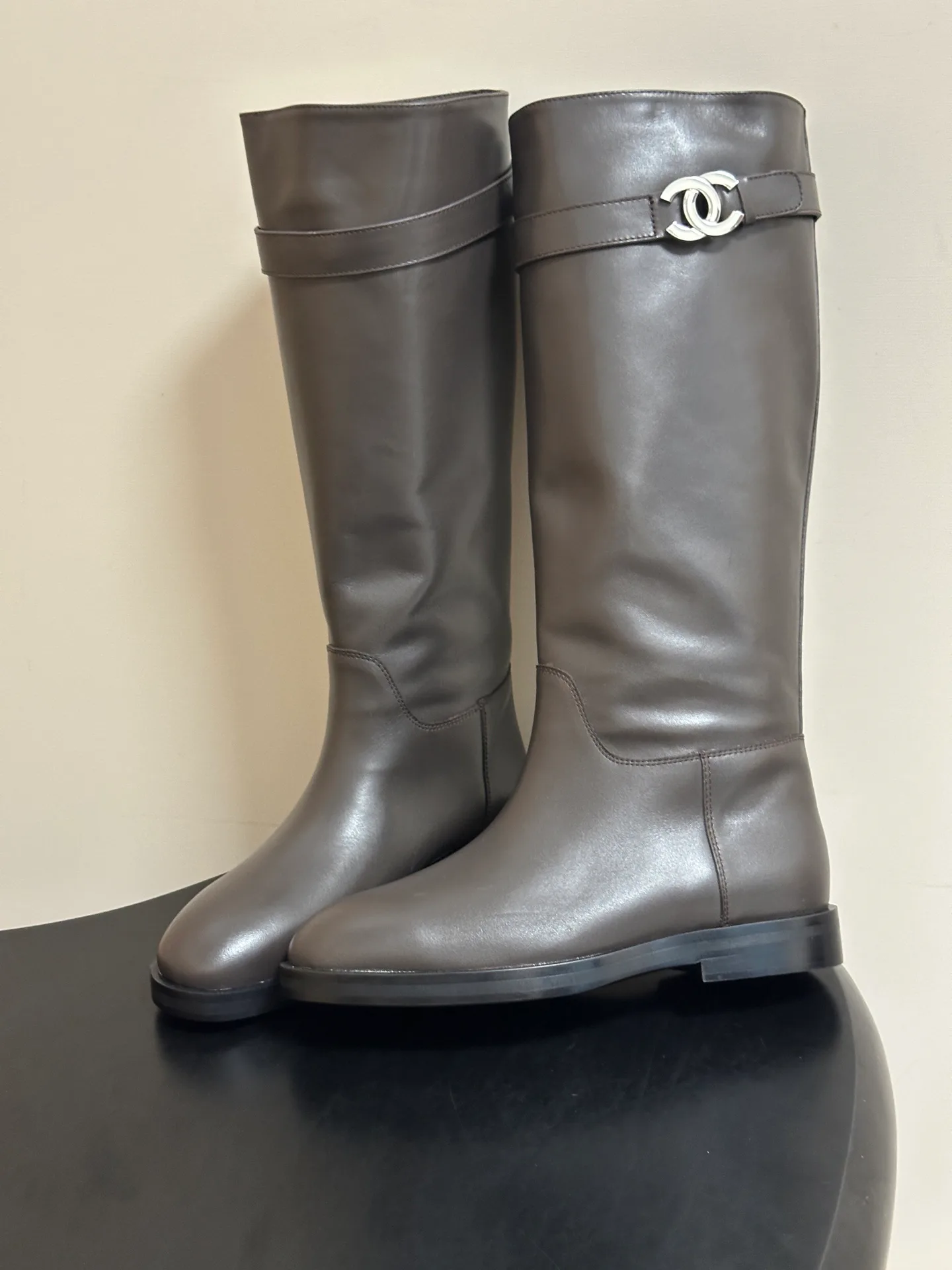 Сапоги Женские Chanel 18049461