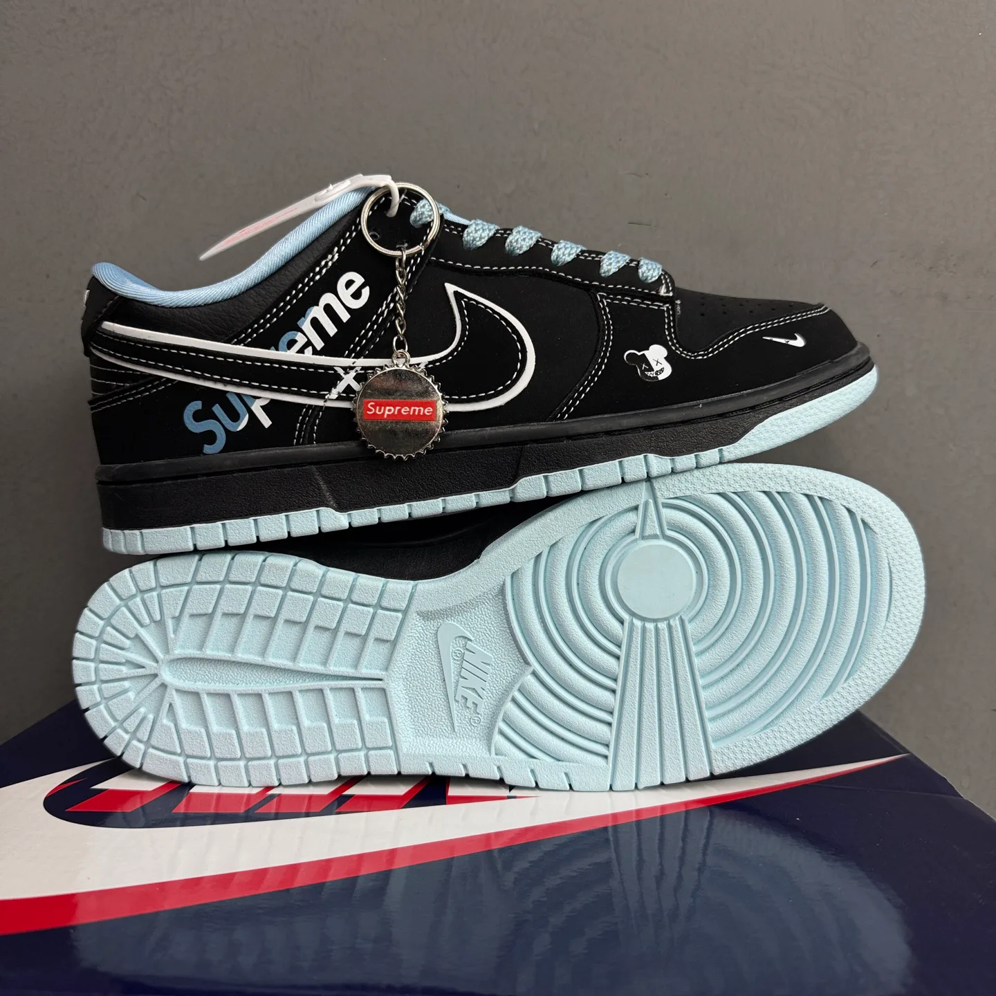 Кроссовки Женские Nike 374052