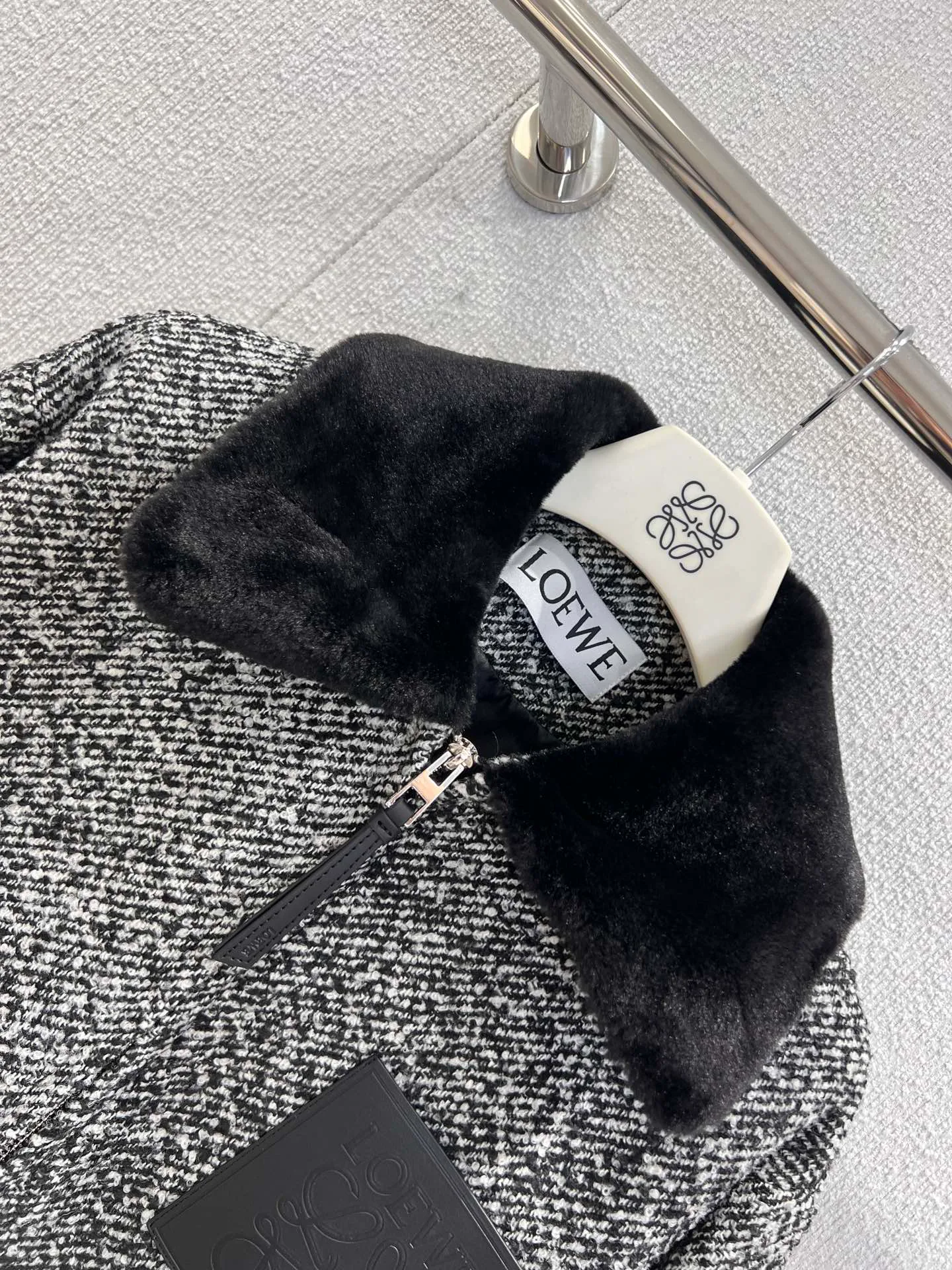 Куртки И Пуховики Женские Loewe 503699