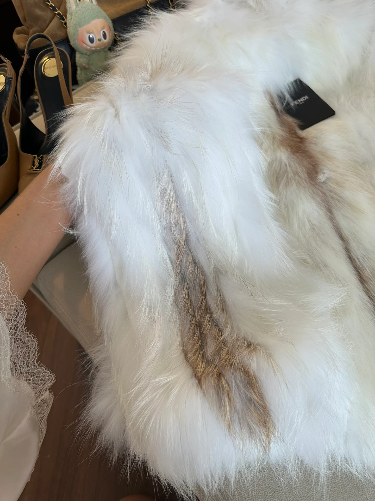 Шубы Женские Fendi 18437634