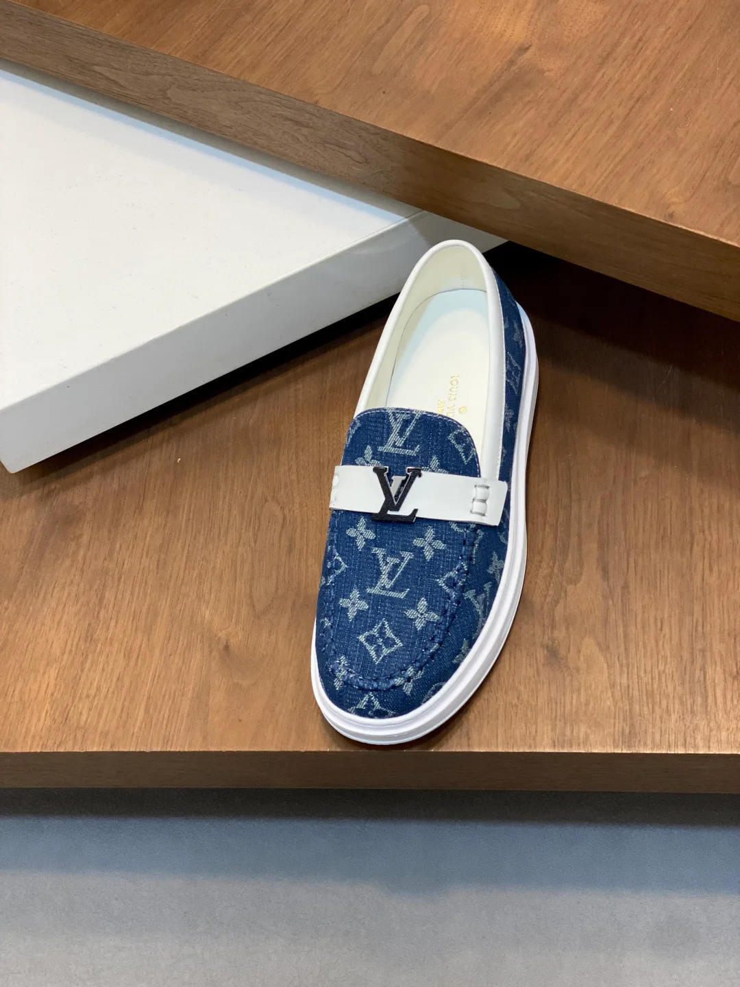 Слипоны Мужские Louis Vuitton 480689