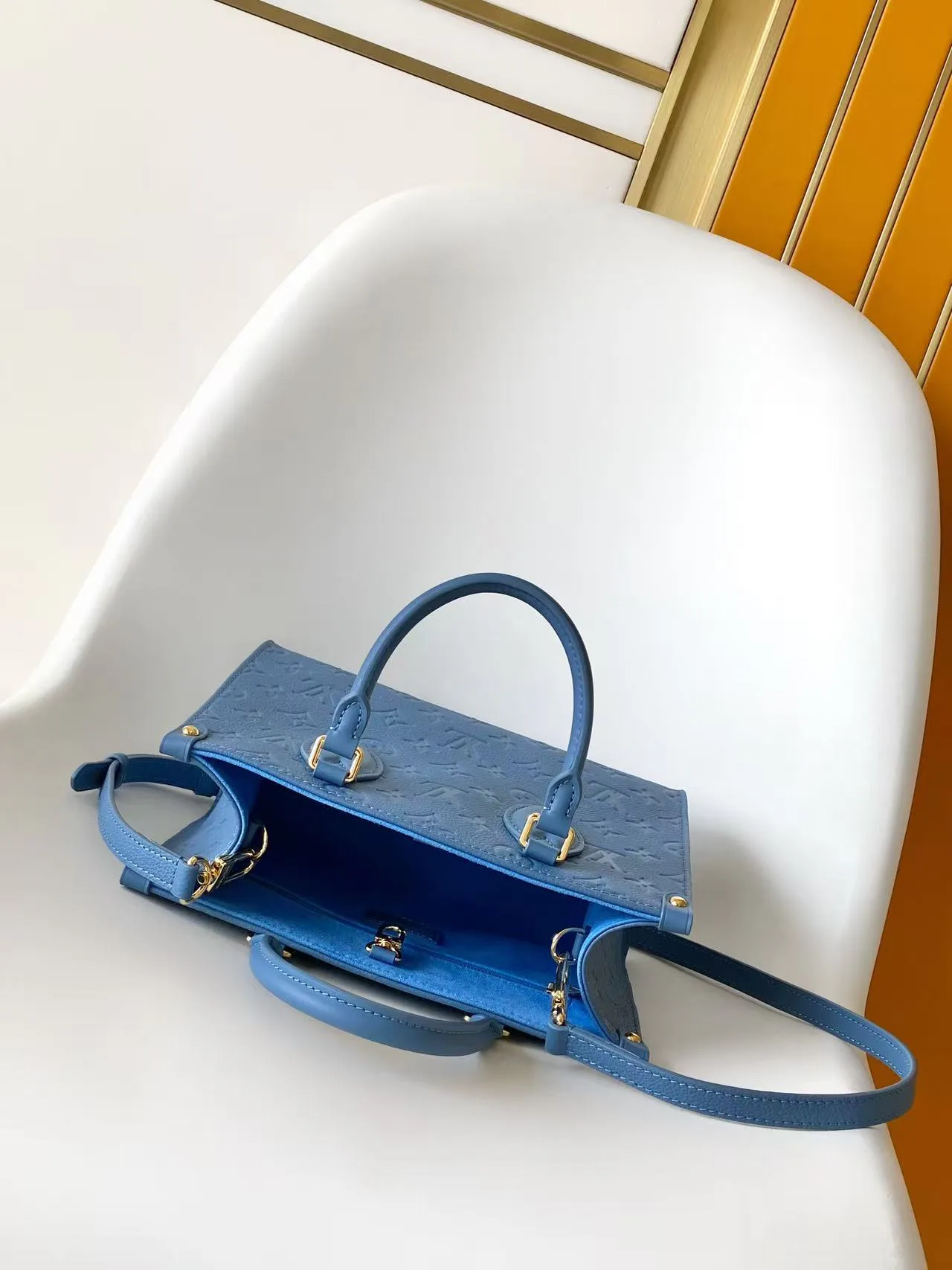 Классические Сумки Женские Louis Vuitton 11872308