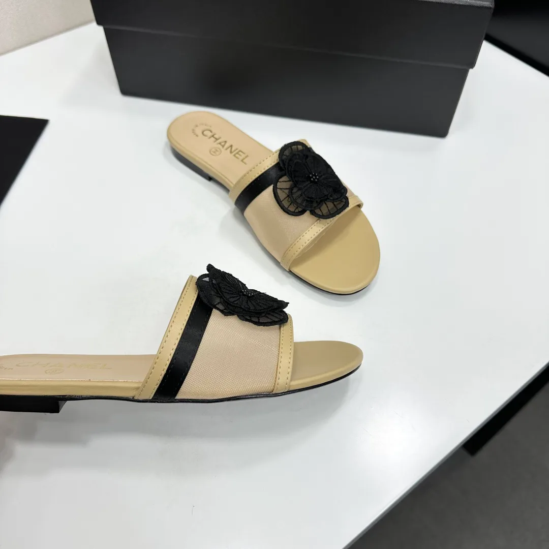Шлепанцы Женские Chanel 11627930