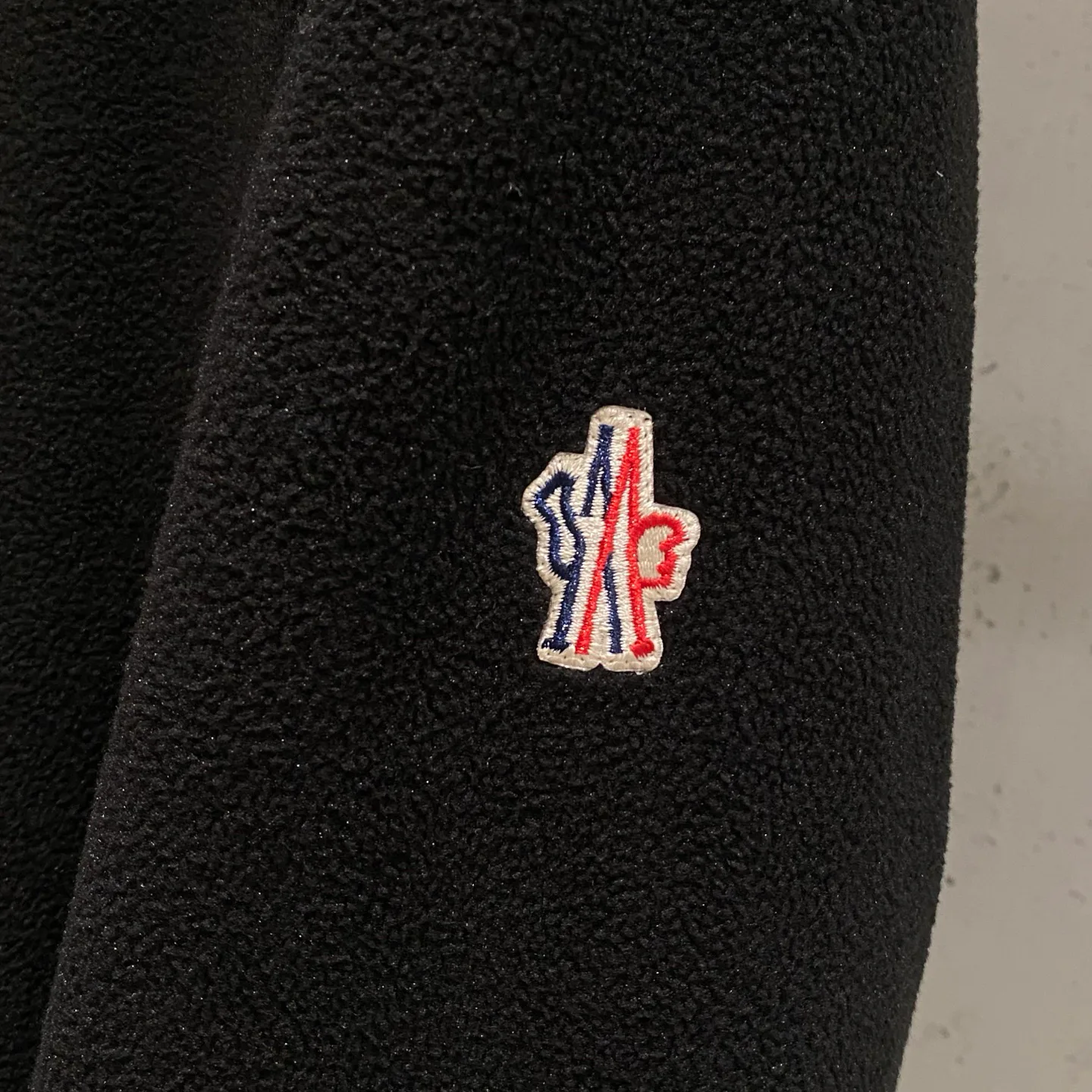 Куртки И Пуховики Мужские Moncler 1859709