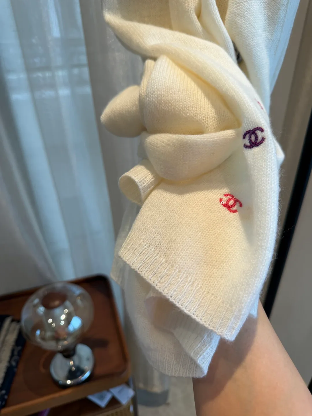 Шарфы Chanel 18265988