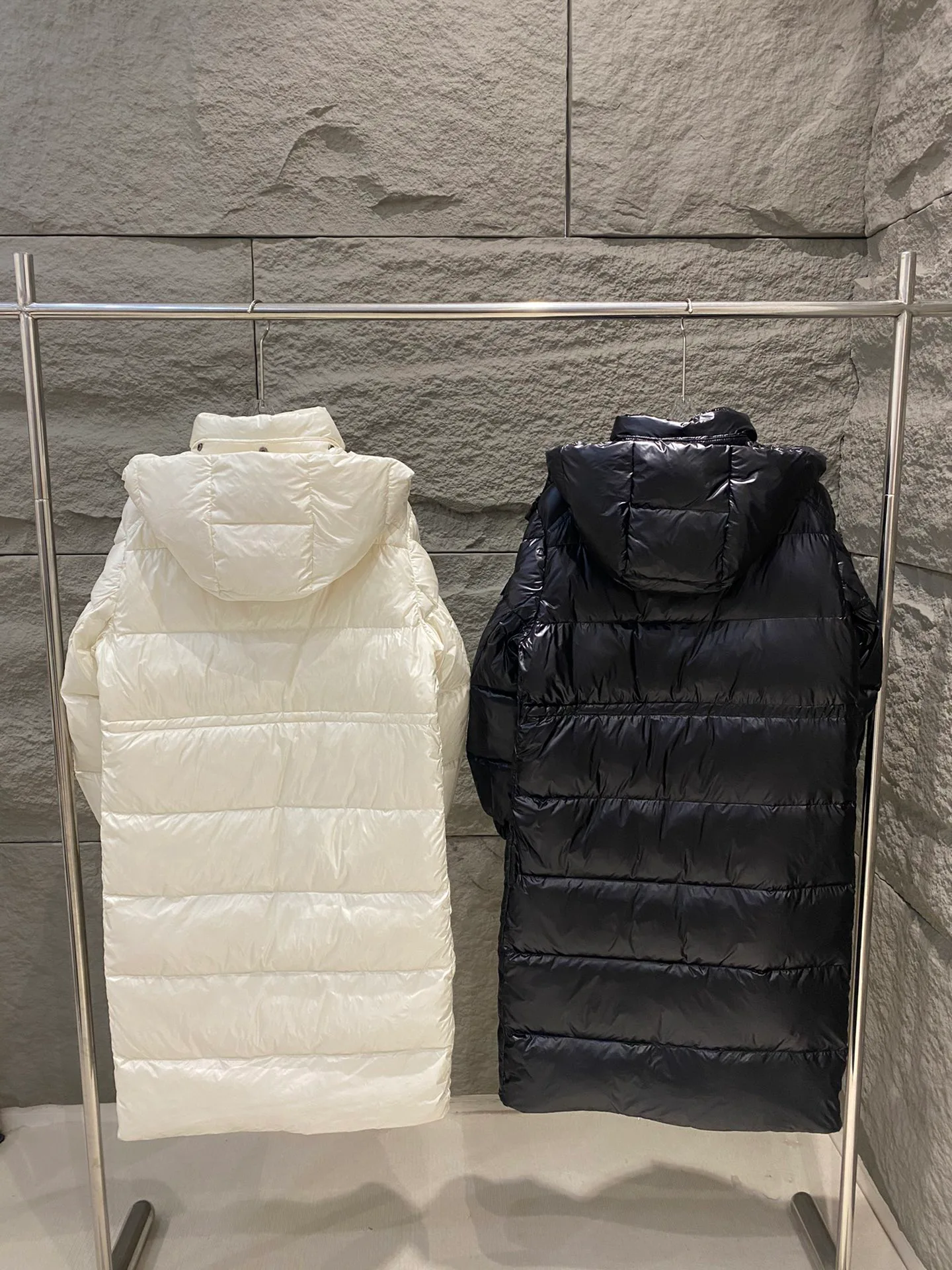 Куртки И Пуховики Женские Moncler 17964610