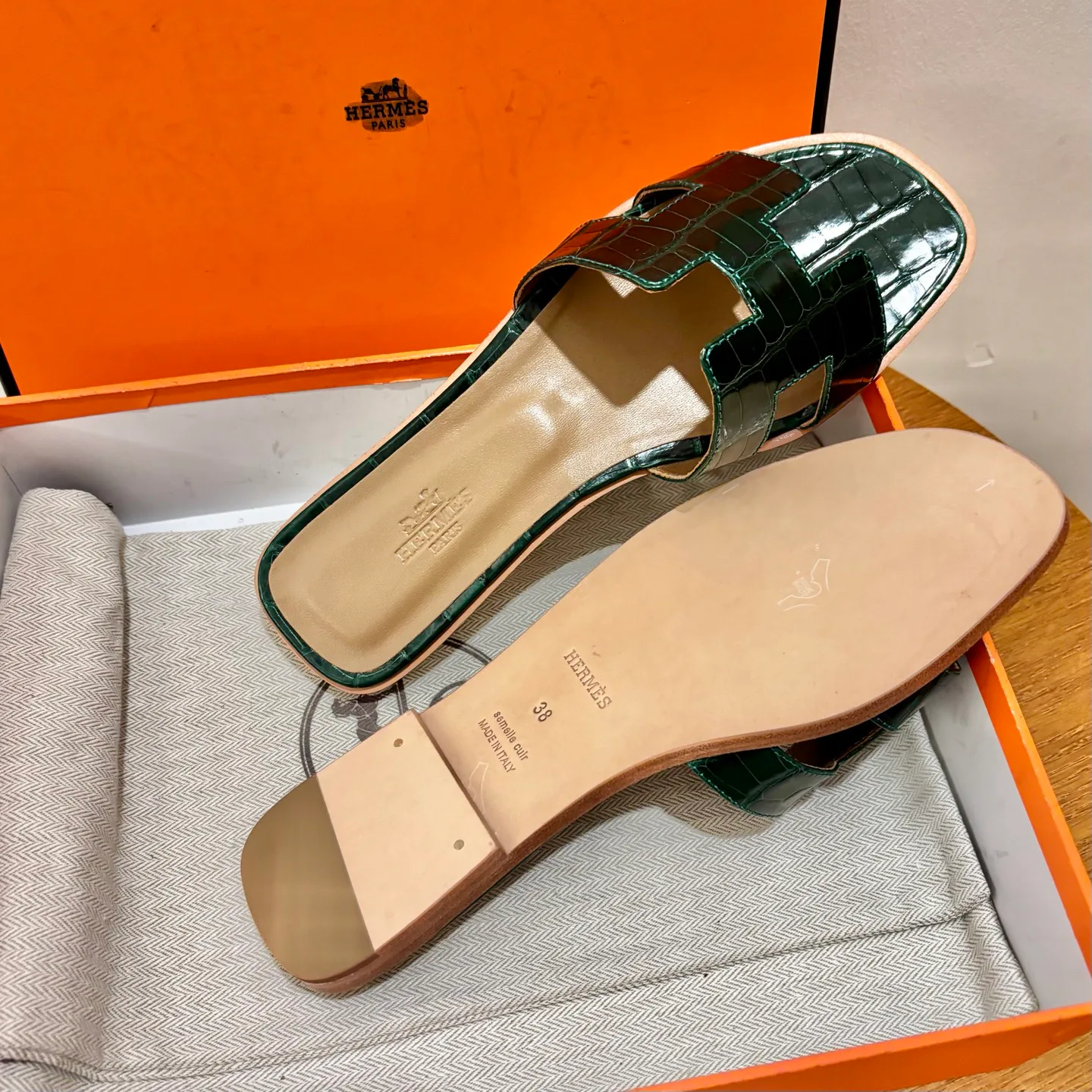 Шлепанцы Женские Hermes 4503980